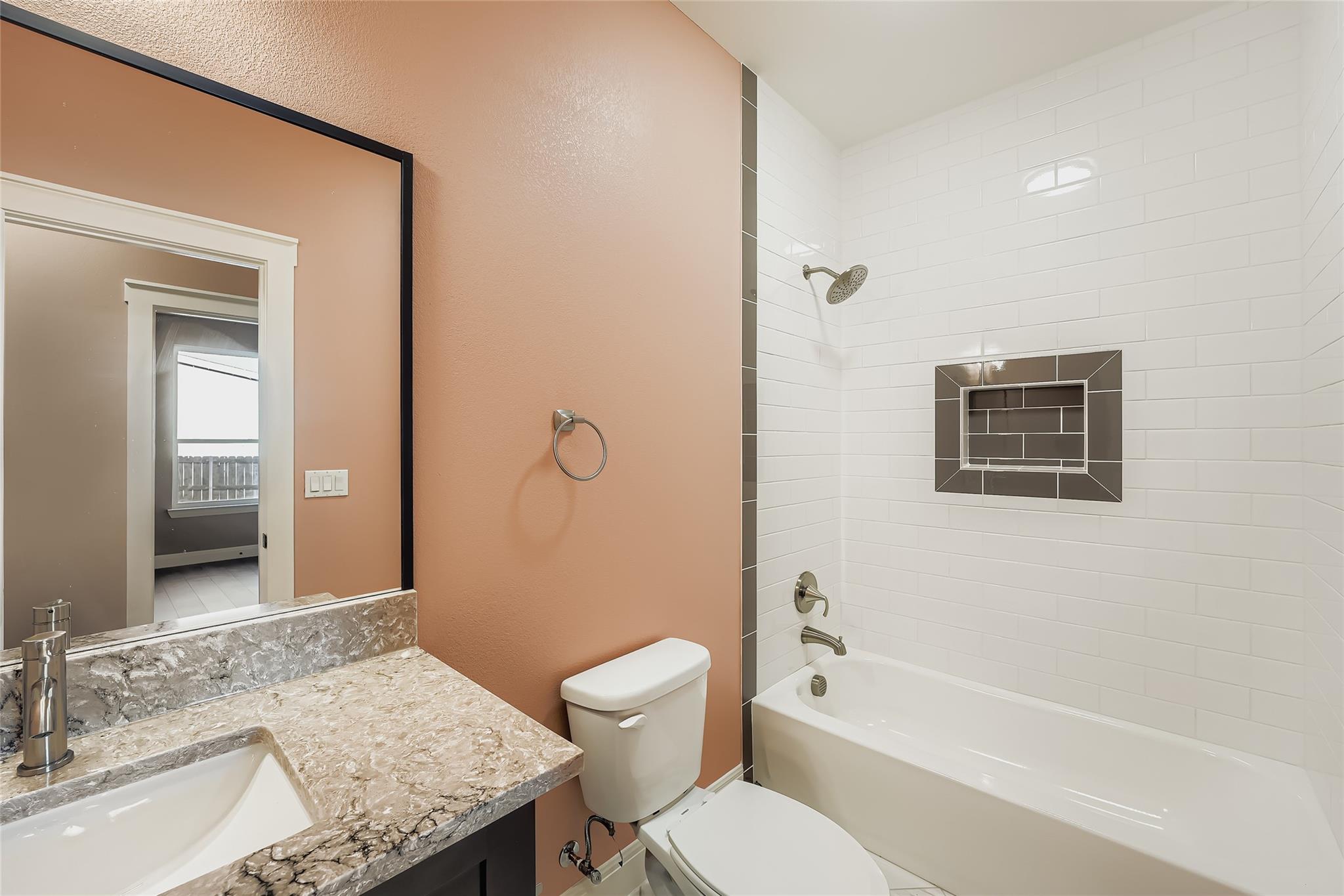 222 Arosa Dr, Elgin, TX 78621