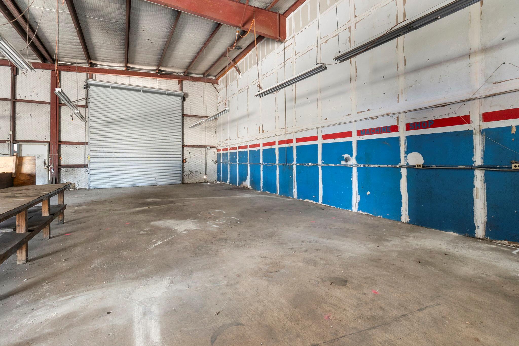 290 Wonder World Dr, San Marcos, TX 78666