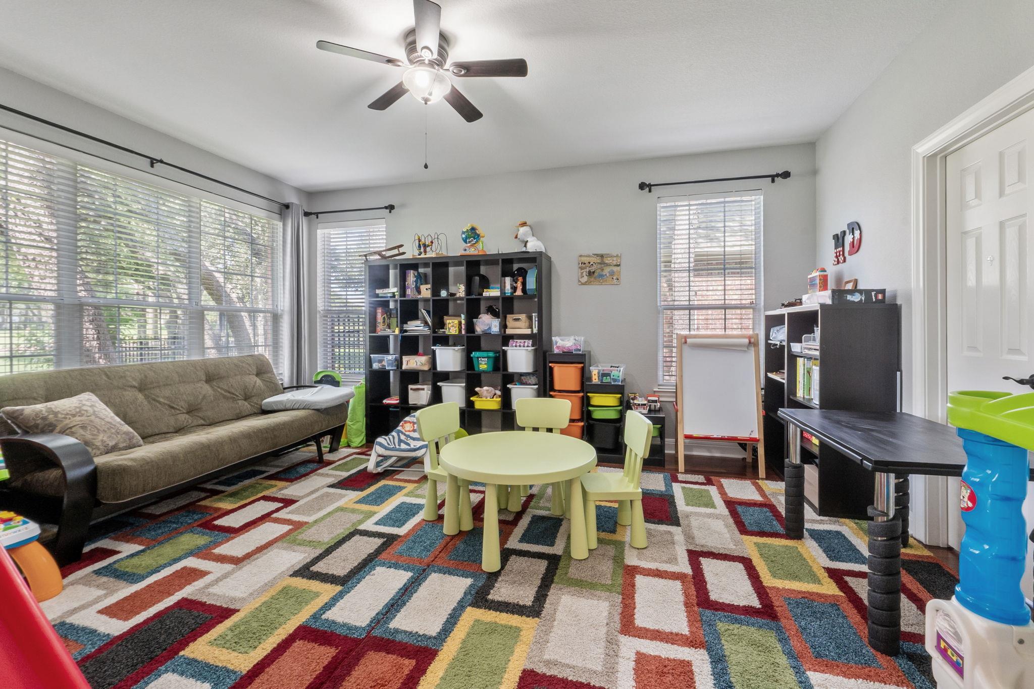 2147 Hilton Head Dr, Round Rock, TX 78664