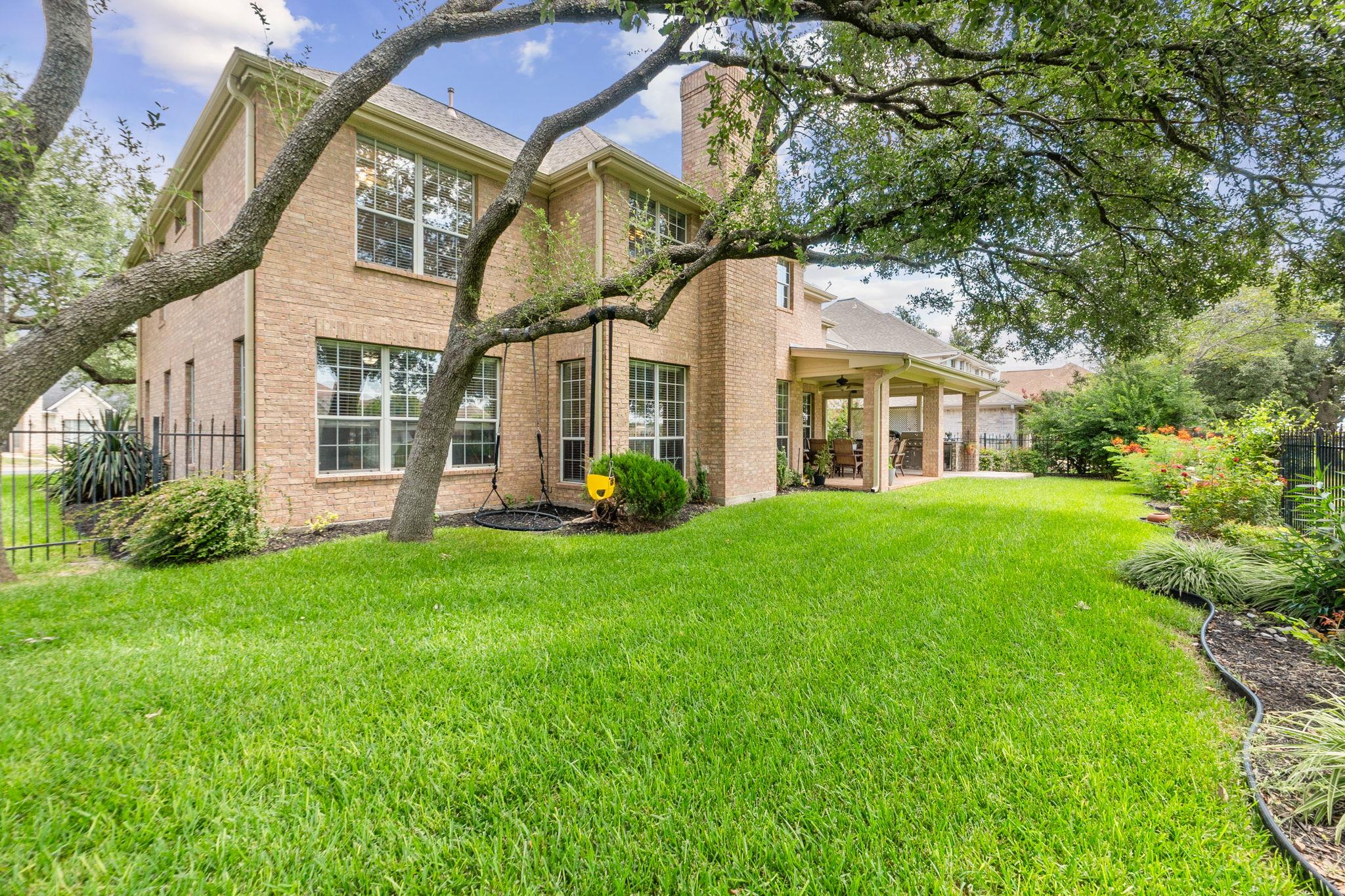 2147 Hilton Head Dr, Round Rock, TX 78664