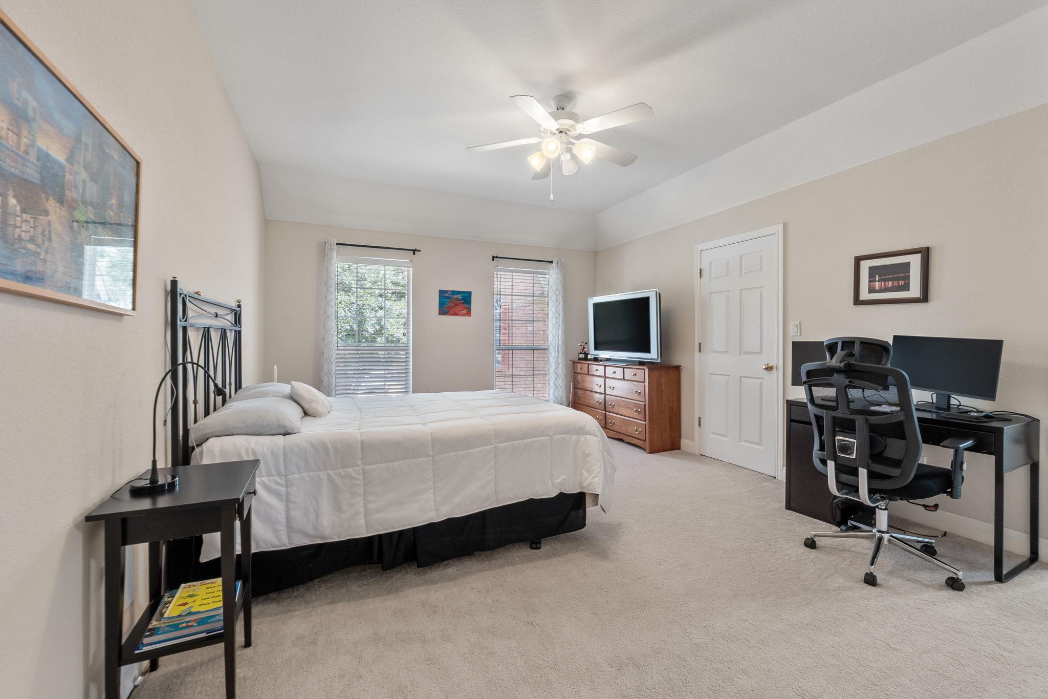 2147 Hilton Head Dr, Round Rock, TX 78664