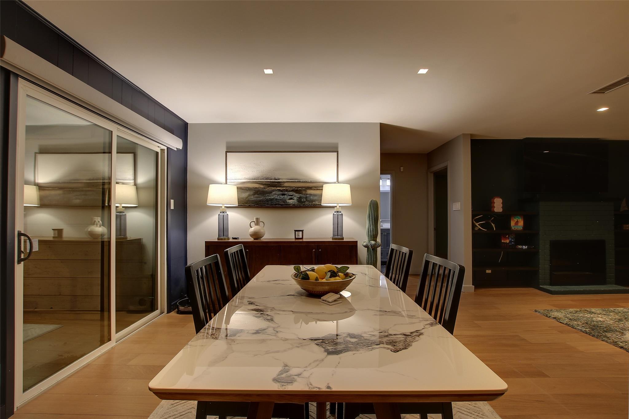 1723 Fawn Dr, Austin, TX 78741