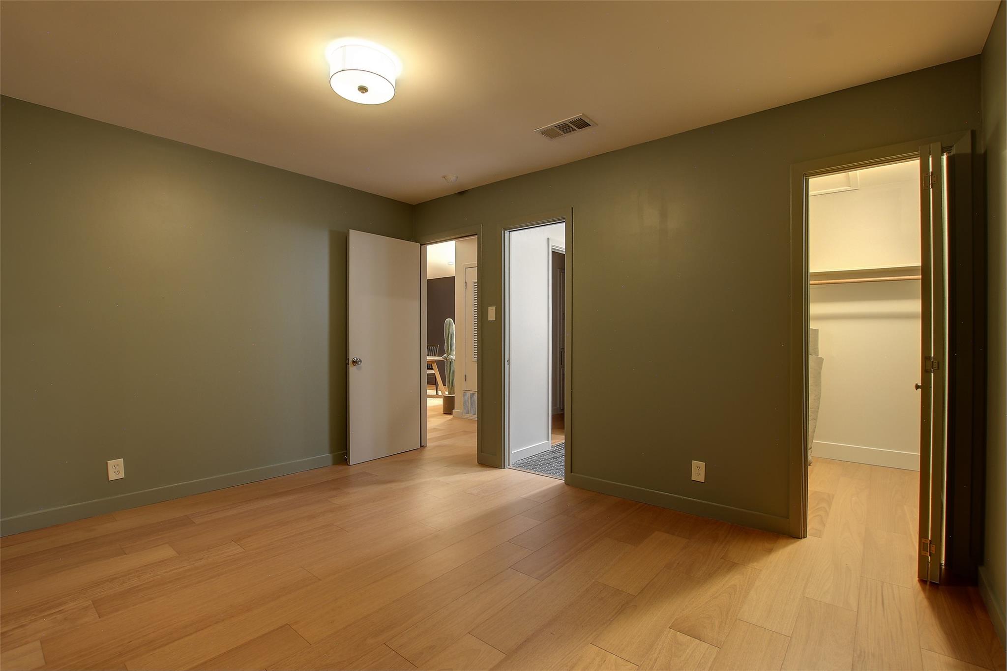 1723 Fawn Dr, Austin, TX 78741