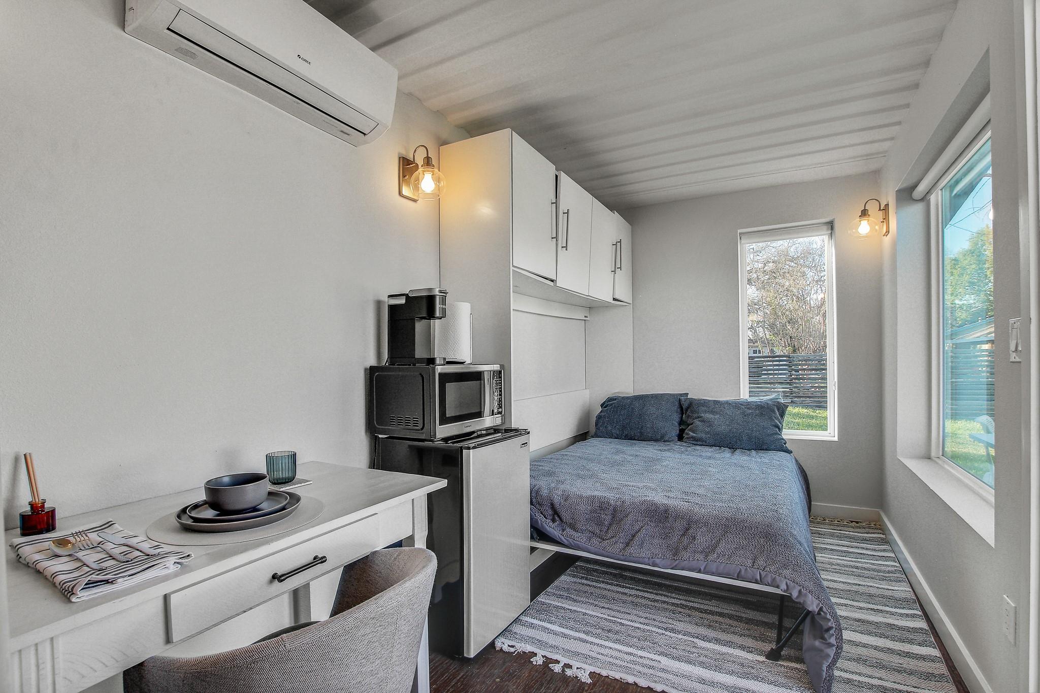 1723 Fawn Dr, Austin, TX 78741