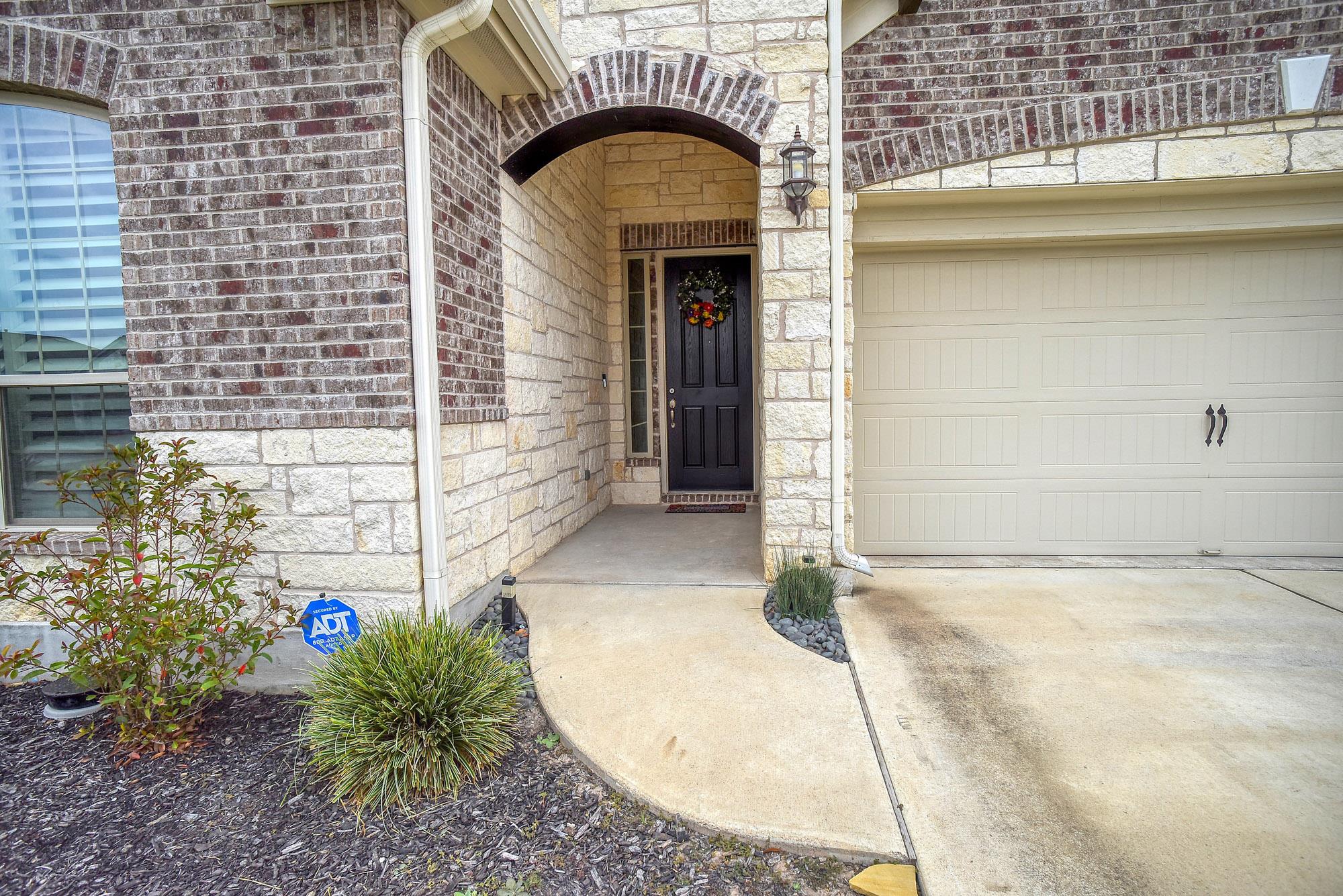 114 Millsaps Ct, Bastrop, TX 78602