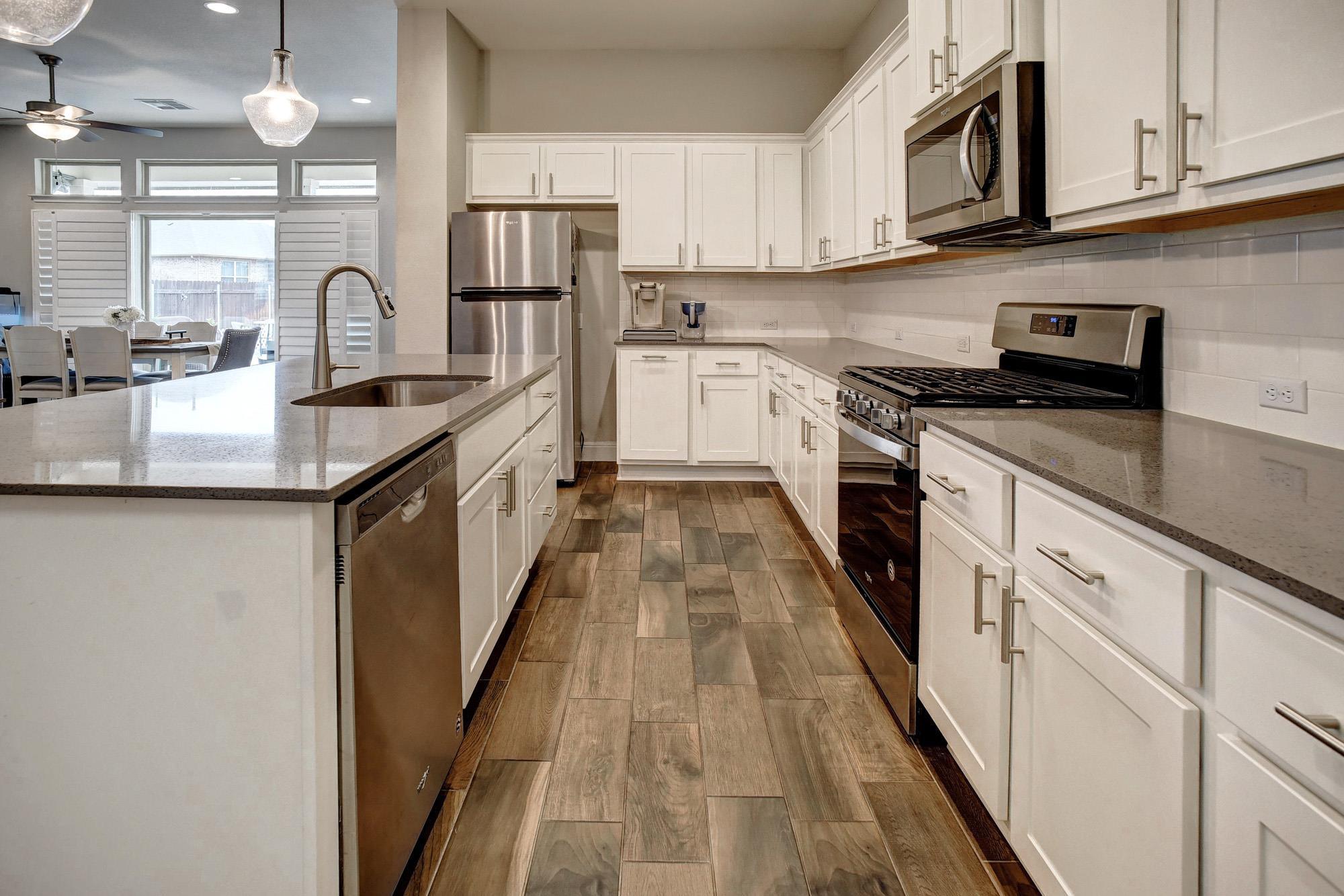 114 Millsaps Ct, Bastrop, TX 78602