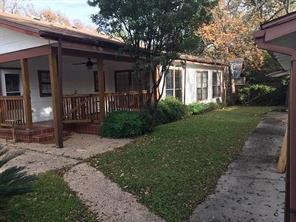 2415 W 10th St, Austin, TX 78703