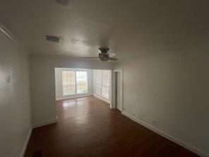 2415 W 10th St, Austin, TX 78703