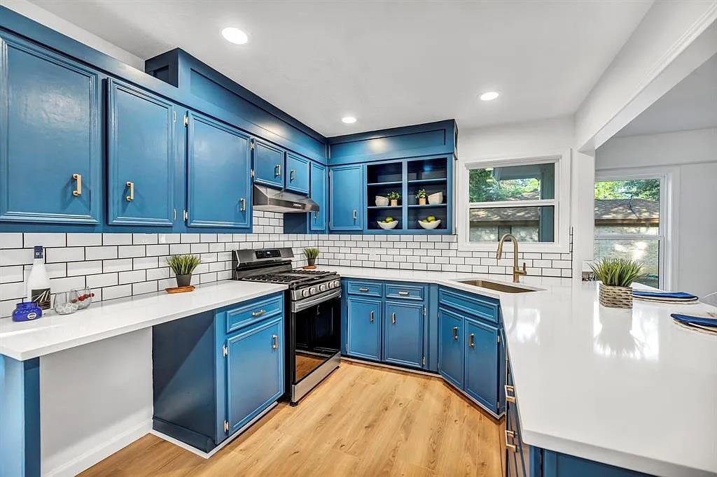 406 Lakeway Dr, Georgetown, TX 78628