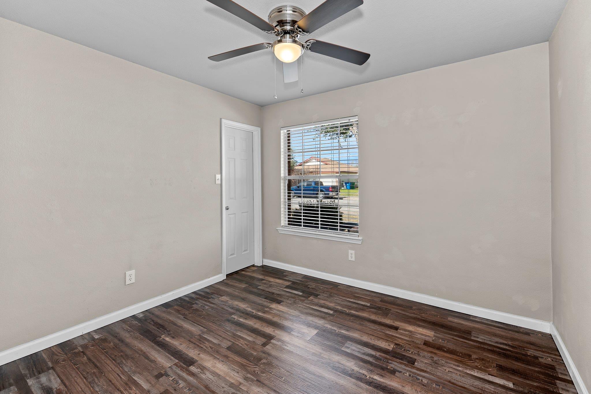 2201 Whistling Way, Taylor, TX 76574