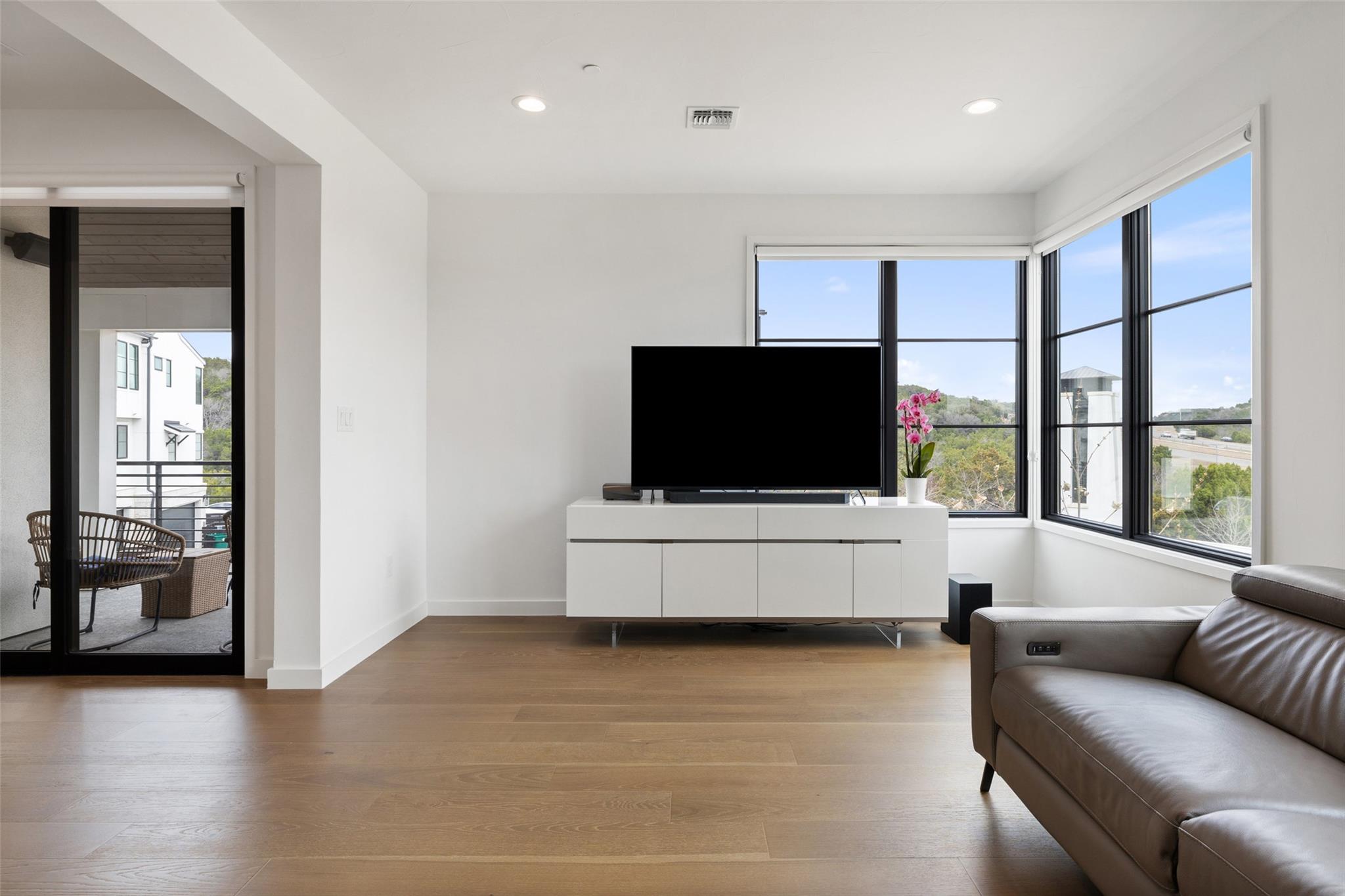 705 Ariana Ct, Austin, TX 78746