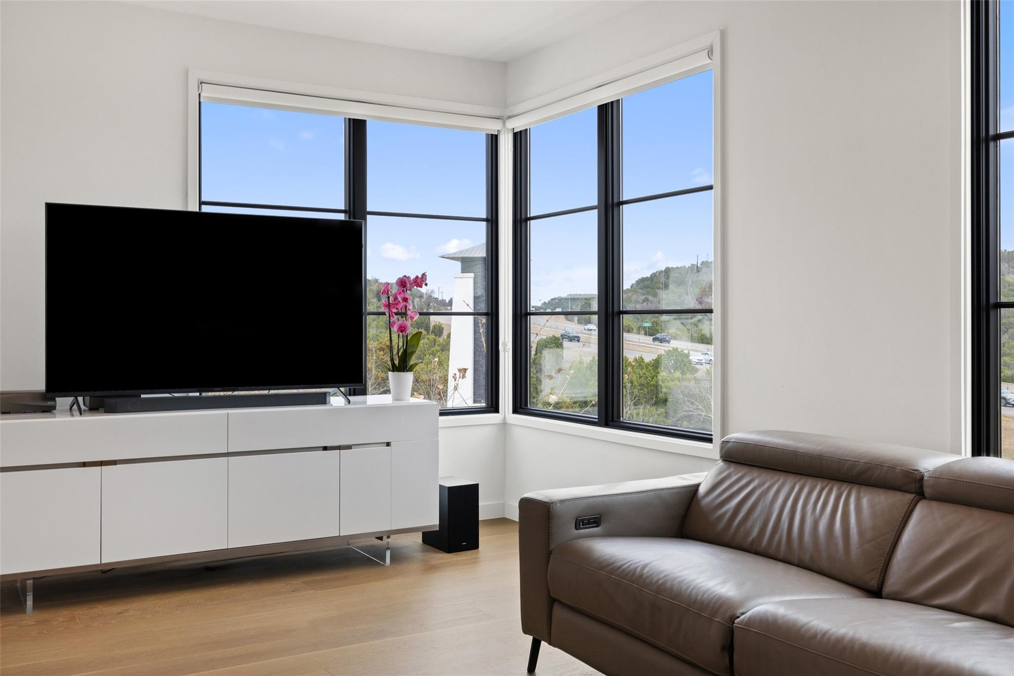 705 Ariana Ct, Austin, TX 78746