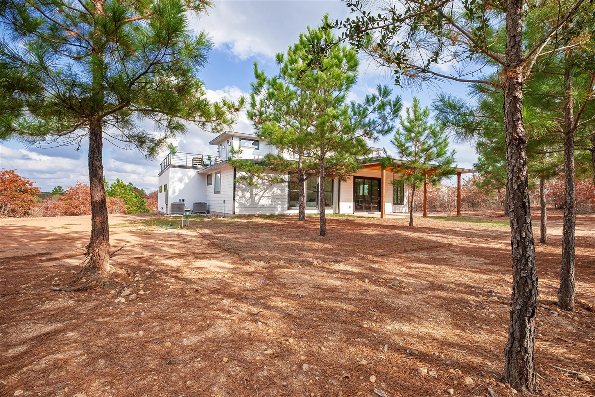 182 Lakeside Dr, Bastrop, TX 78602