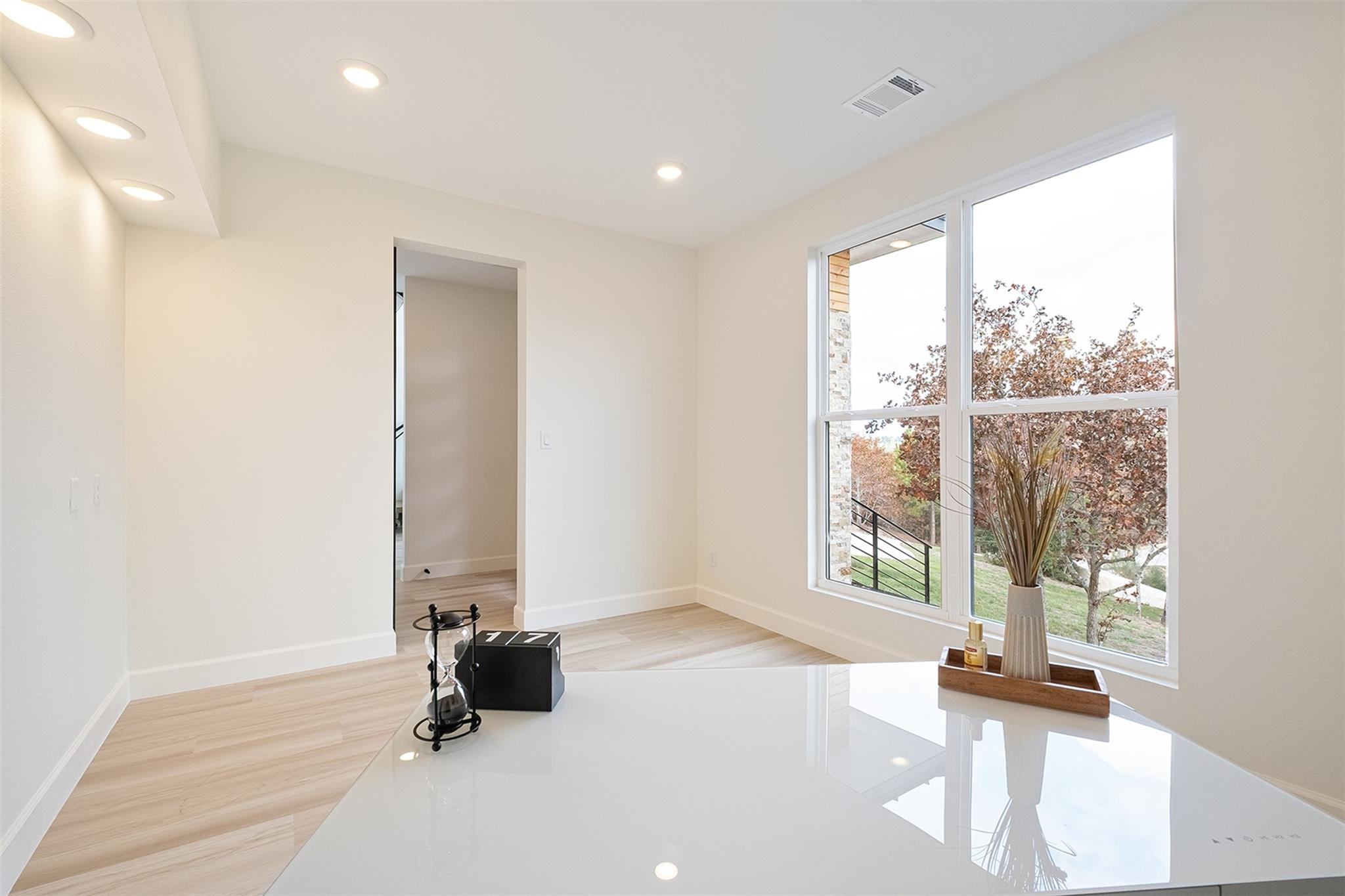 182 Lakeside Dr, Bastrop, TX 78602