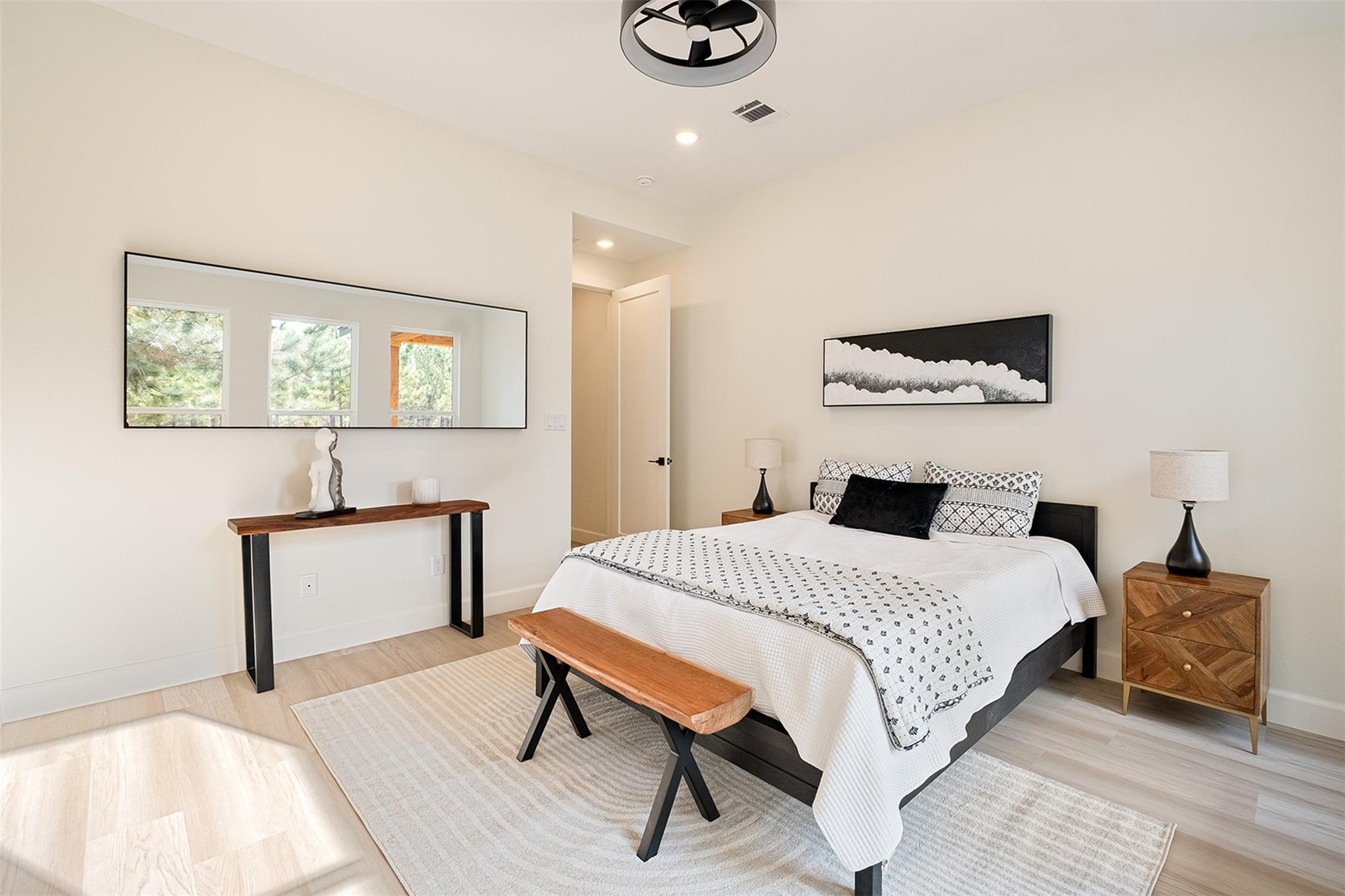 182 Lakeside Dr, Bastrop, TX 78602