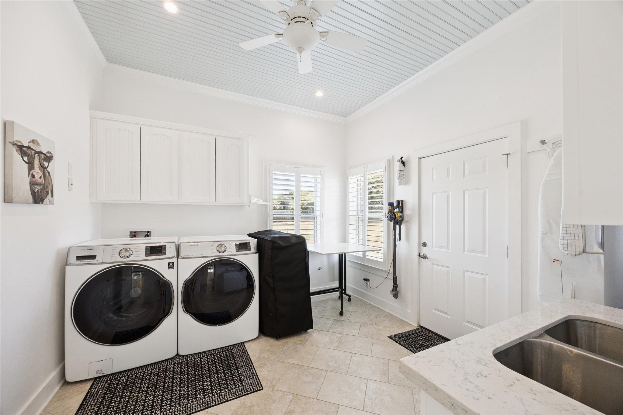 5100 Jaeger Rd, Burton, TX 77835