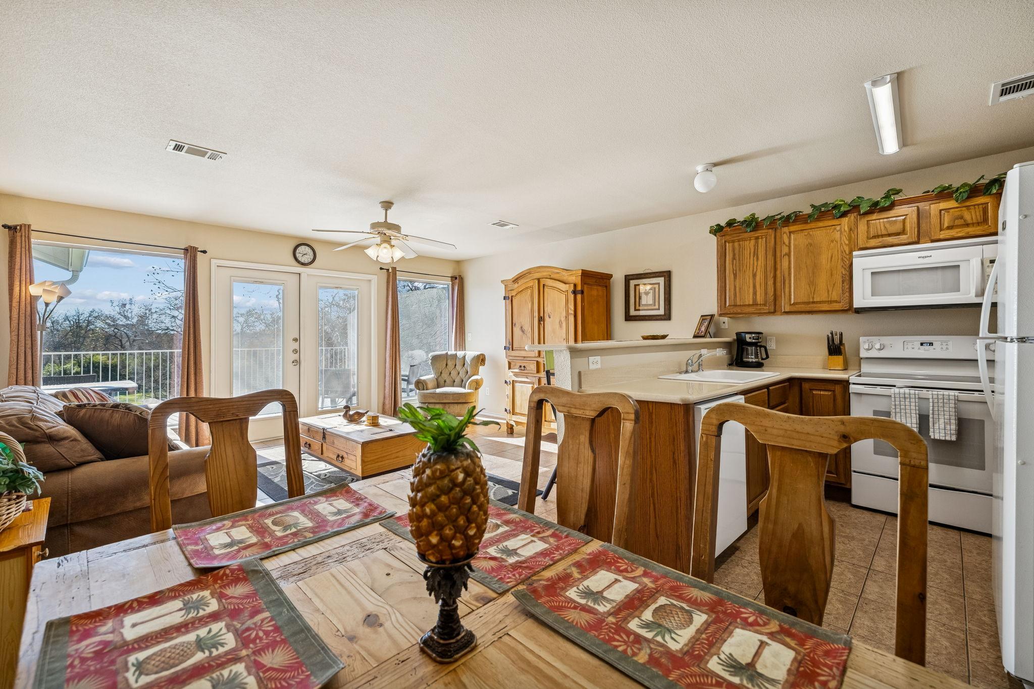 730 E Mather St # H302, New Braunfels, TX 78130