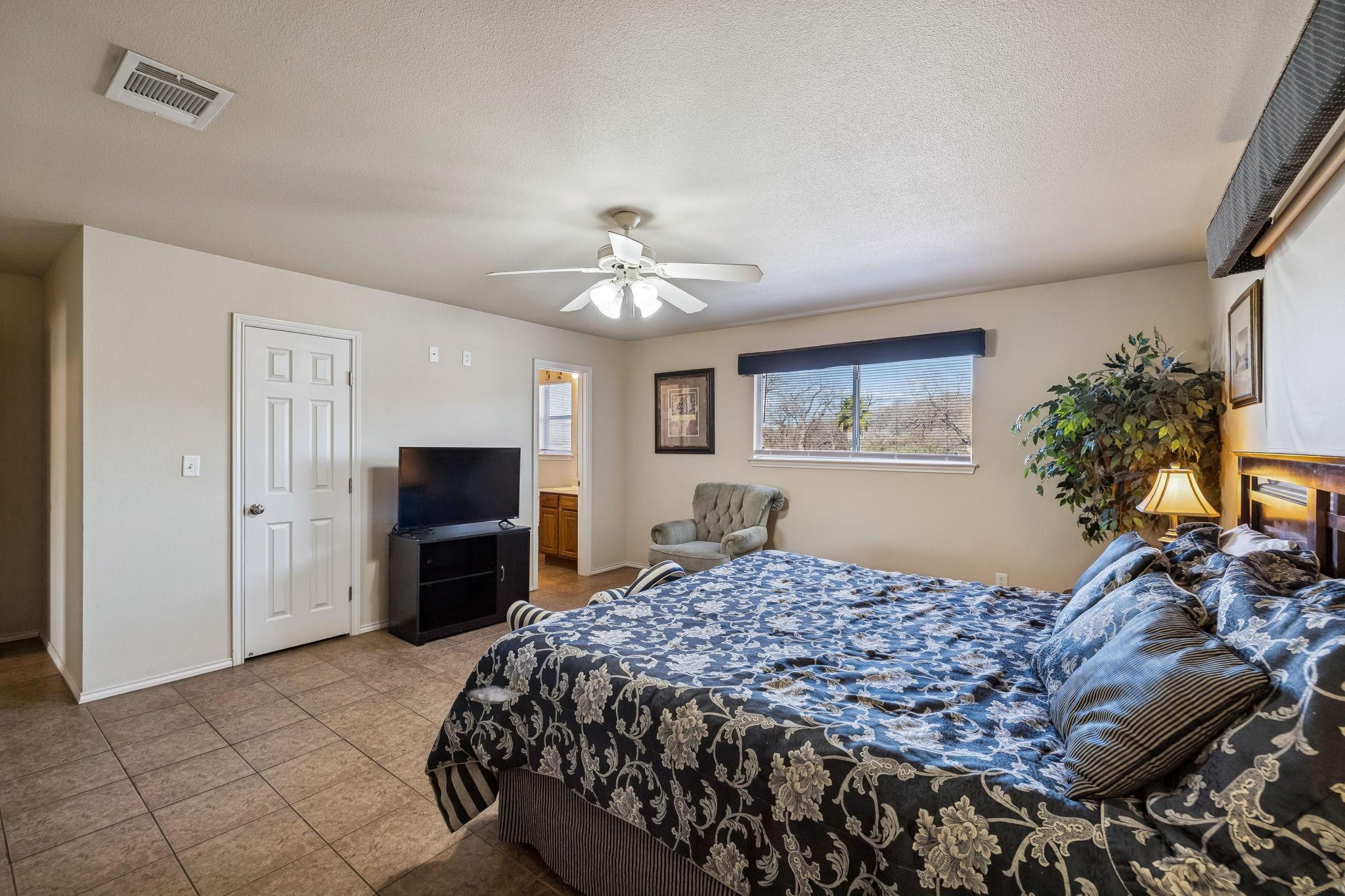 730 E Mather St # H302, New Braunfels, TX 78130