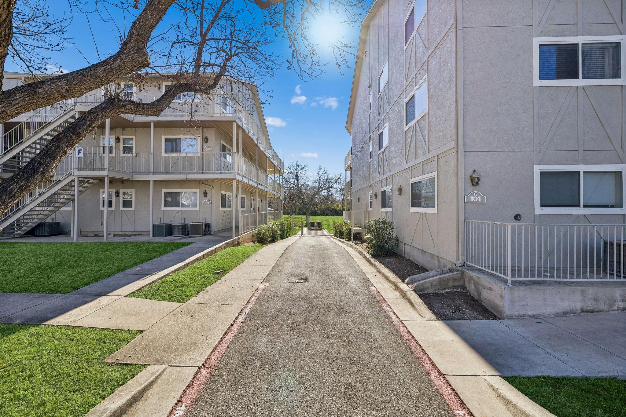 730 E Mather St # H302, New Braunfels, TX 78130