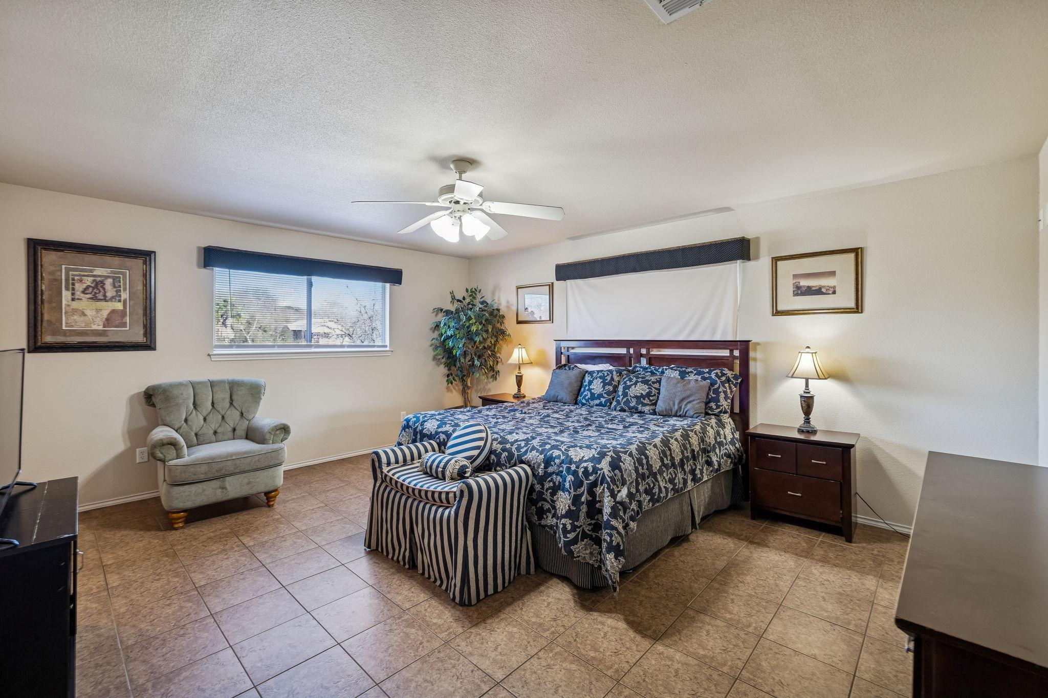 730 E Mather St # H302, New Braunfels, TX 78130