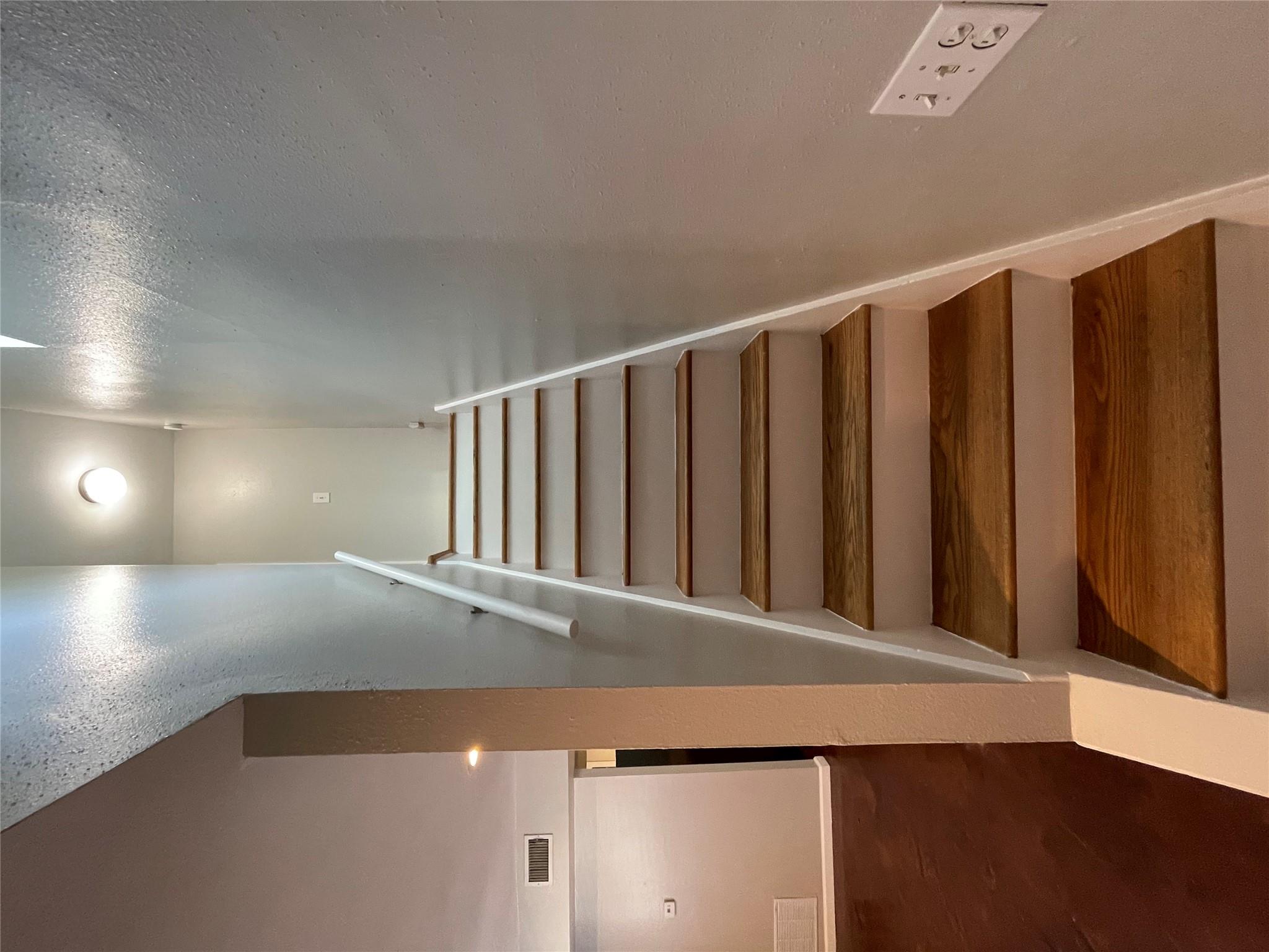 610 Franklin Blvd # B, Austin, TX 78751