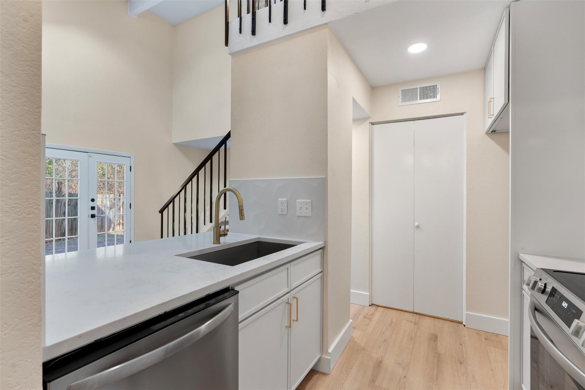 1702 Cinnamon Path, Austin, TX 78704