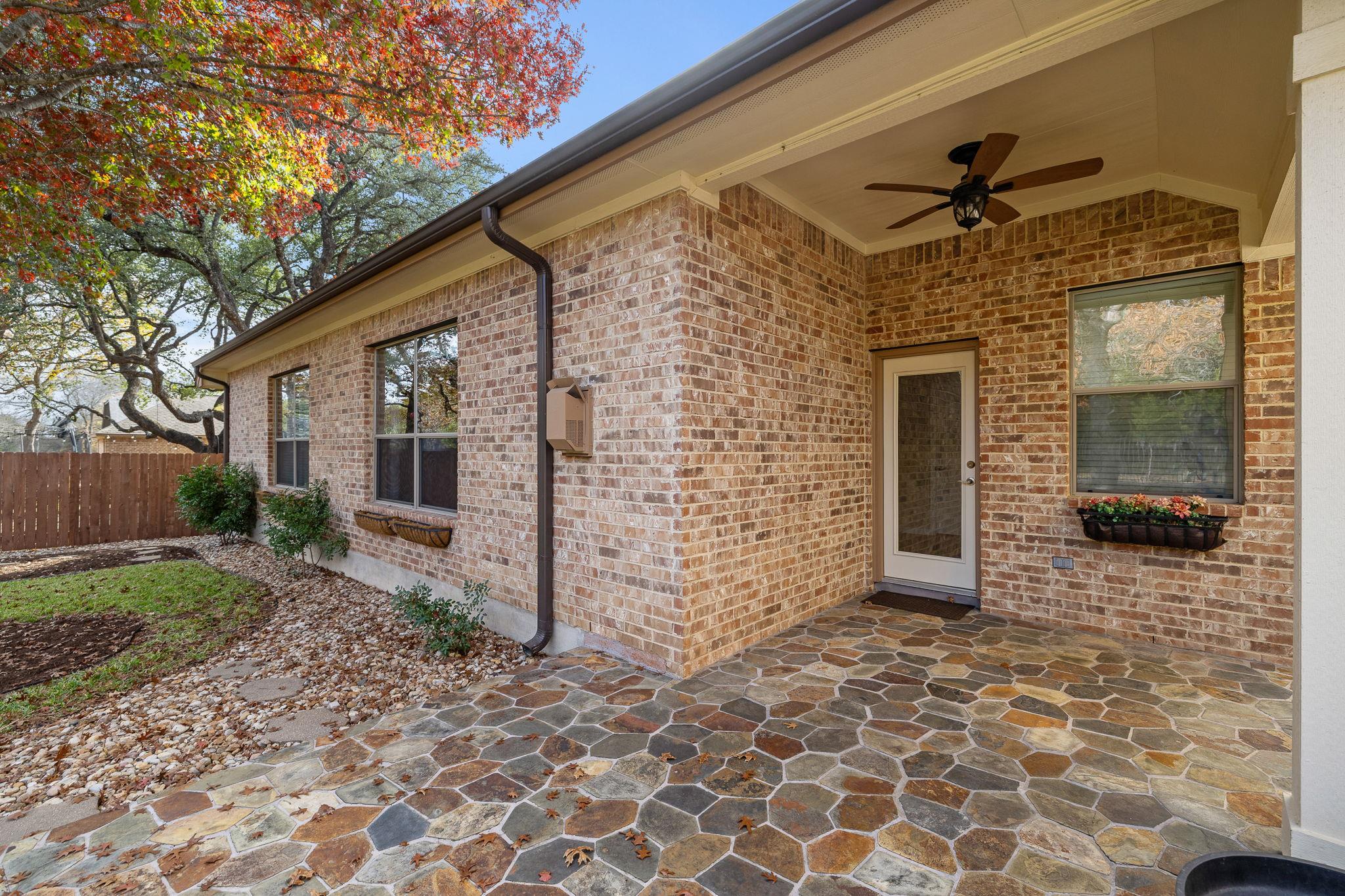 3948 Sapphire Loop, Round Rock, TX 78681