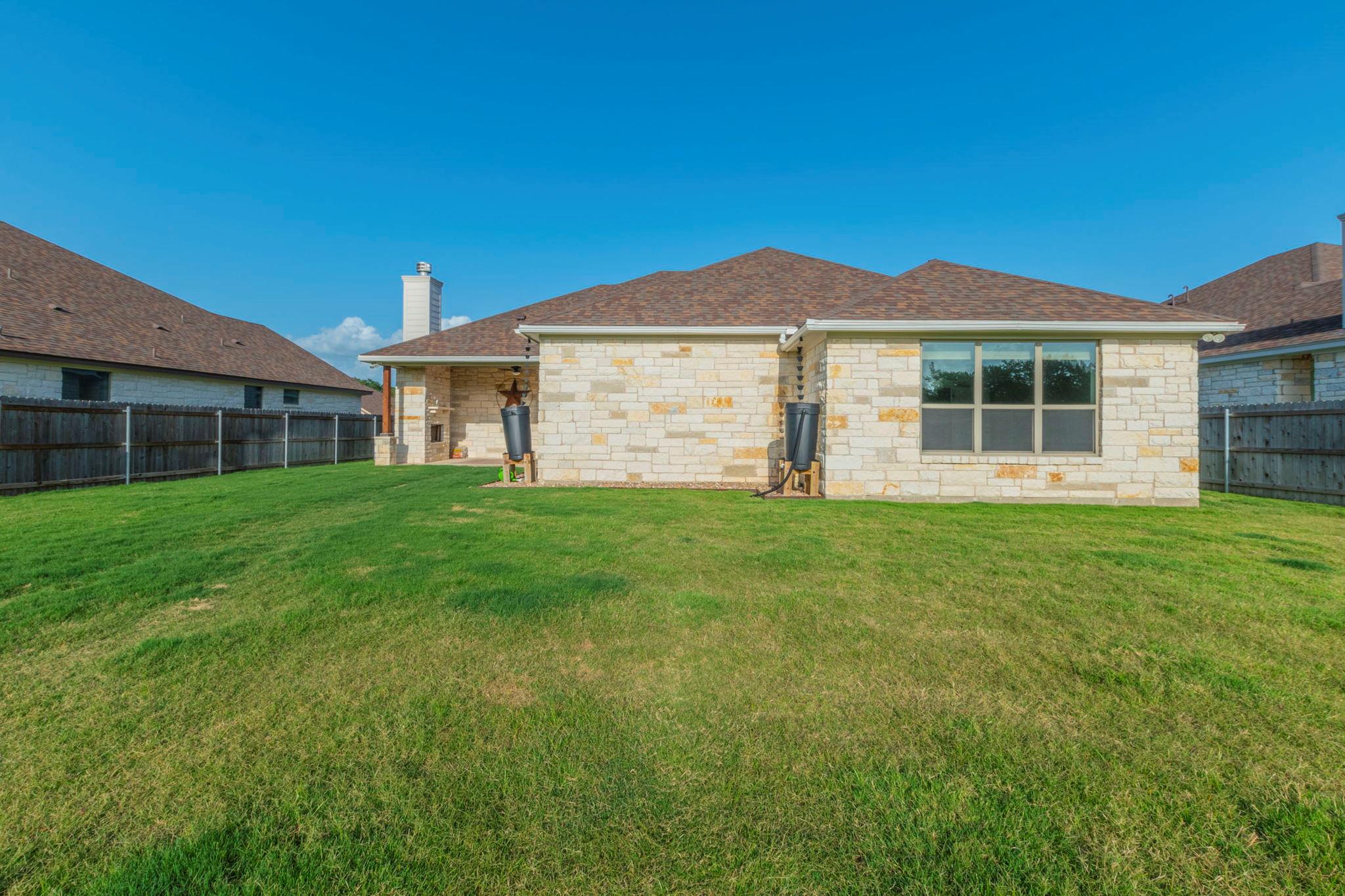 249 Pecan Meadow Ln, Belton, TX 76513
