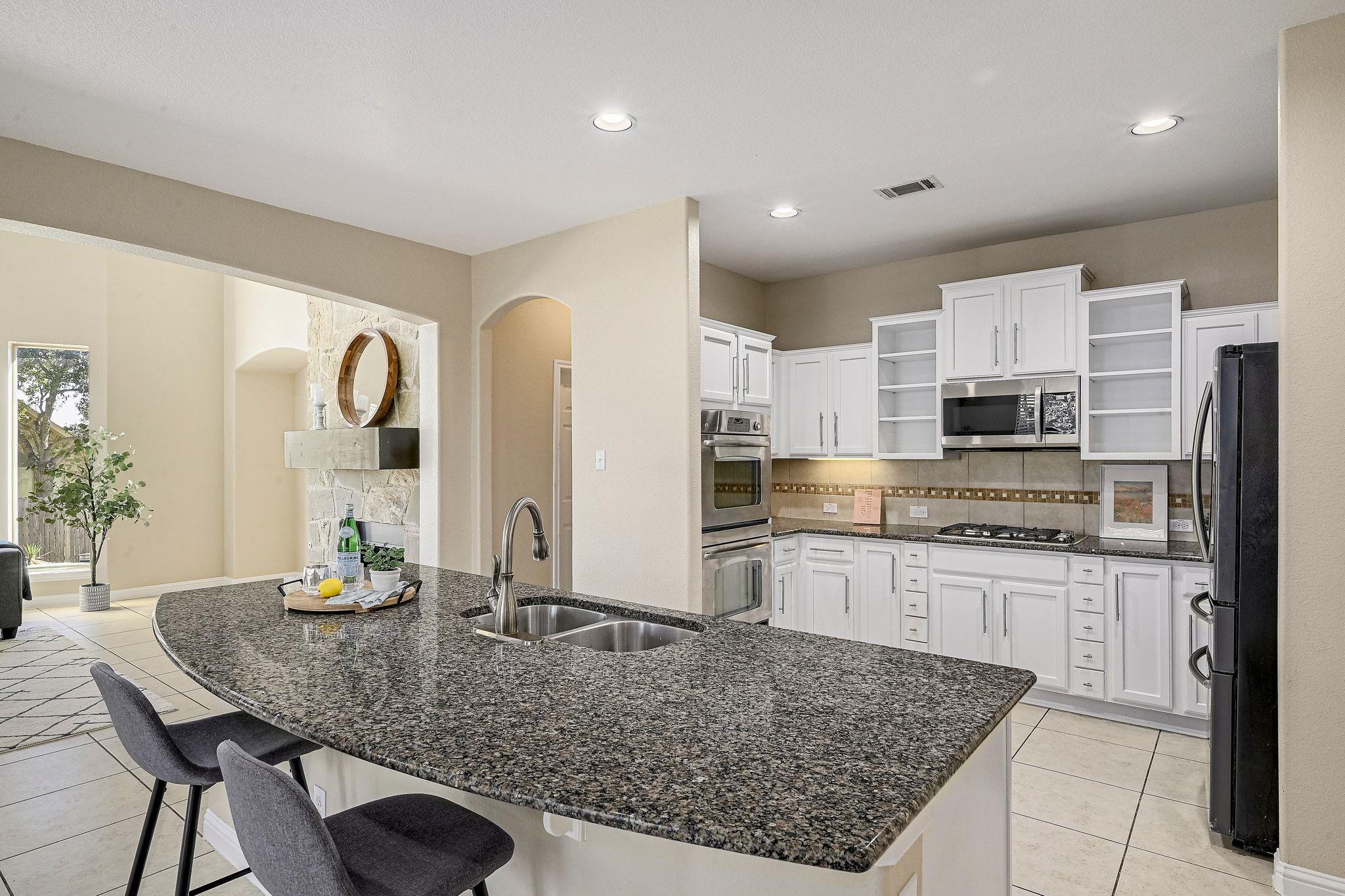 2937 Castellan Ln, Round Rock, TX 78665