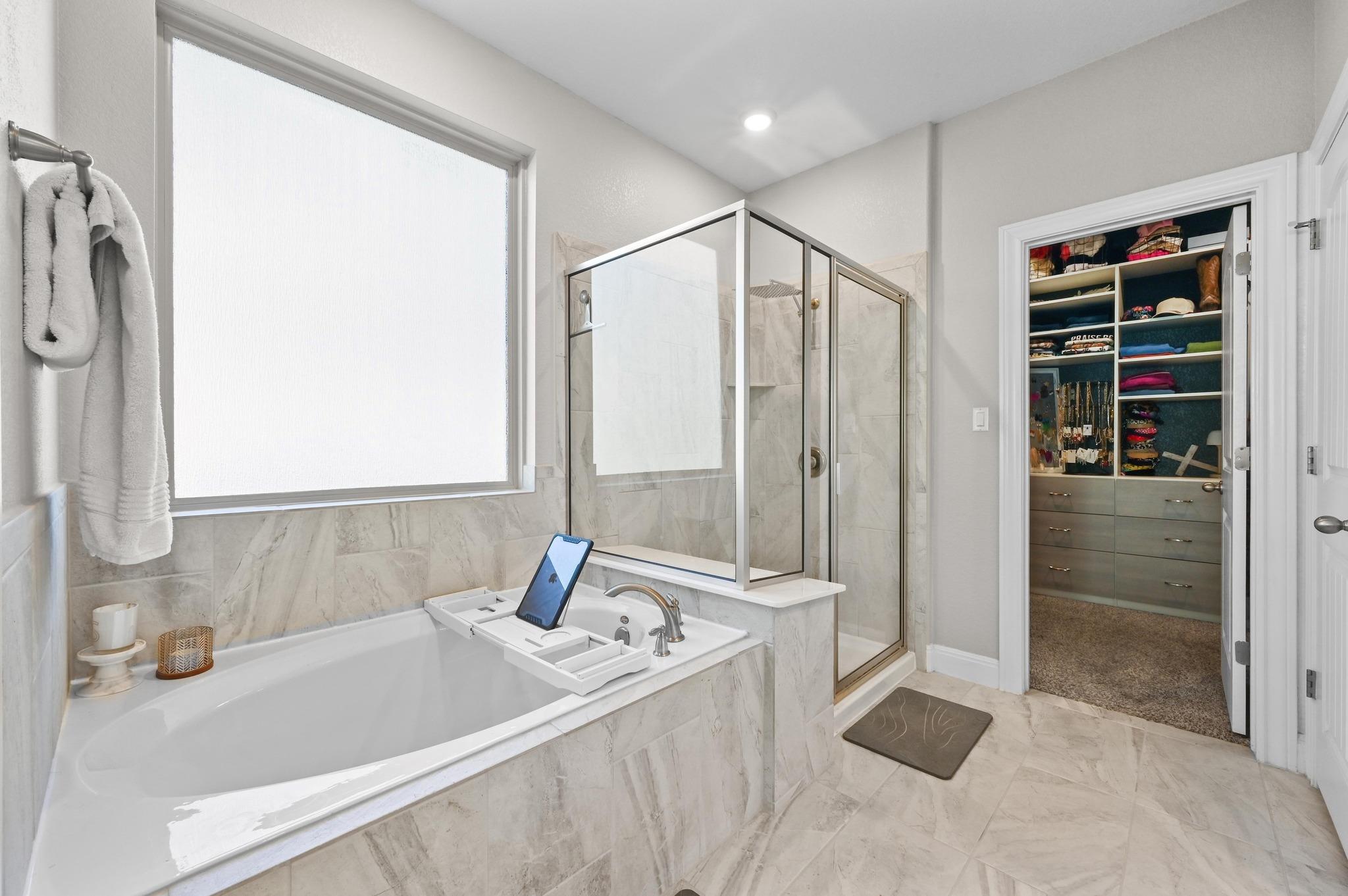 5524 La Canada Way, Bee Cave, TX 78738