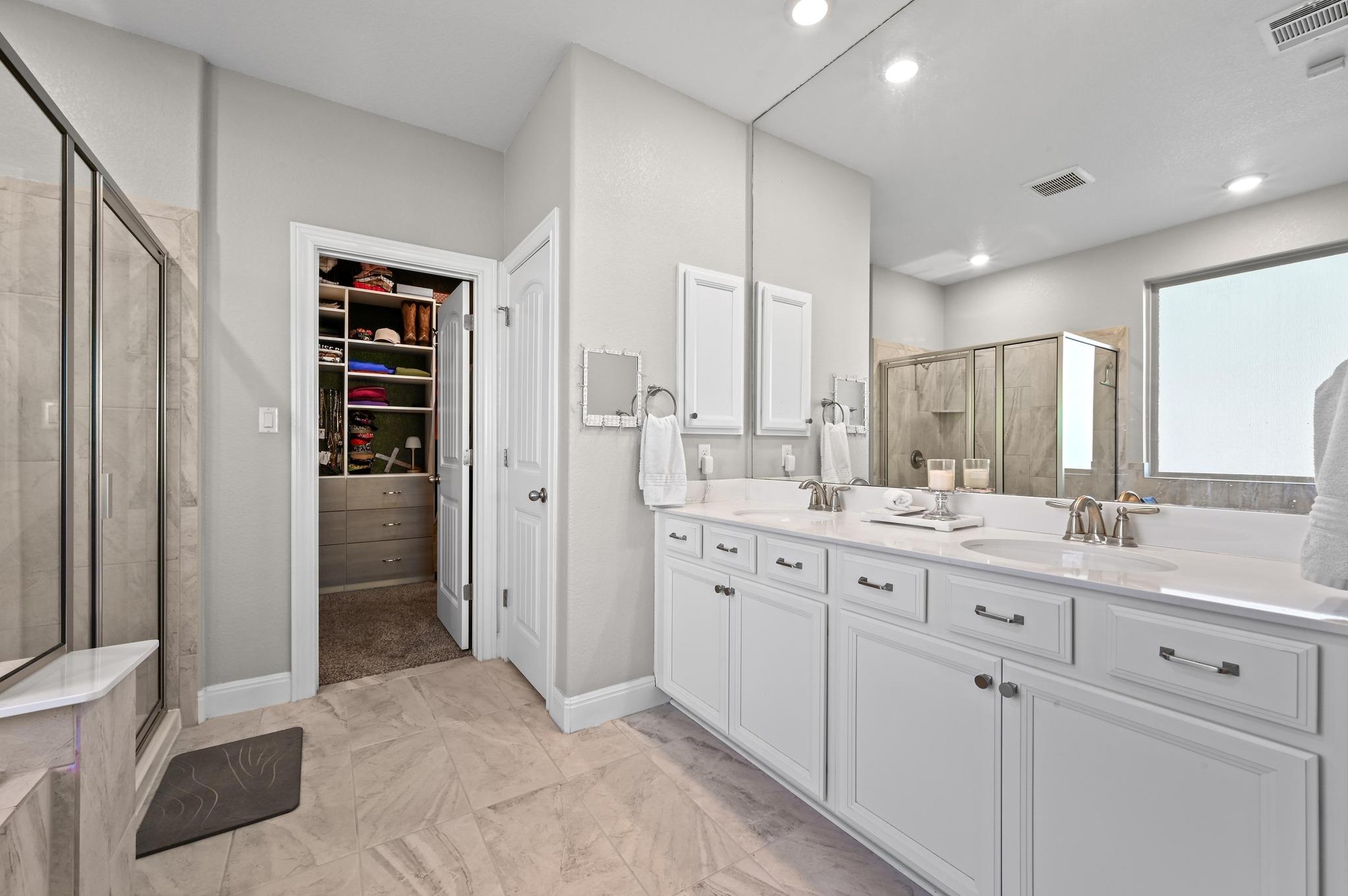 5524 La Canada Way, Bee Cave, TX 78738