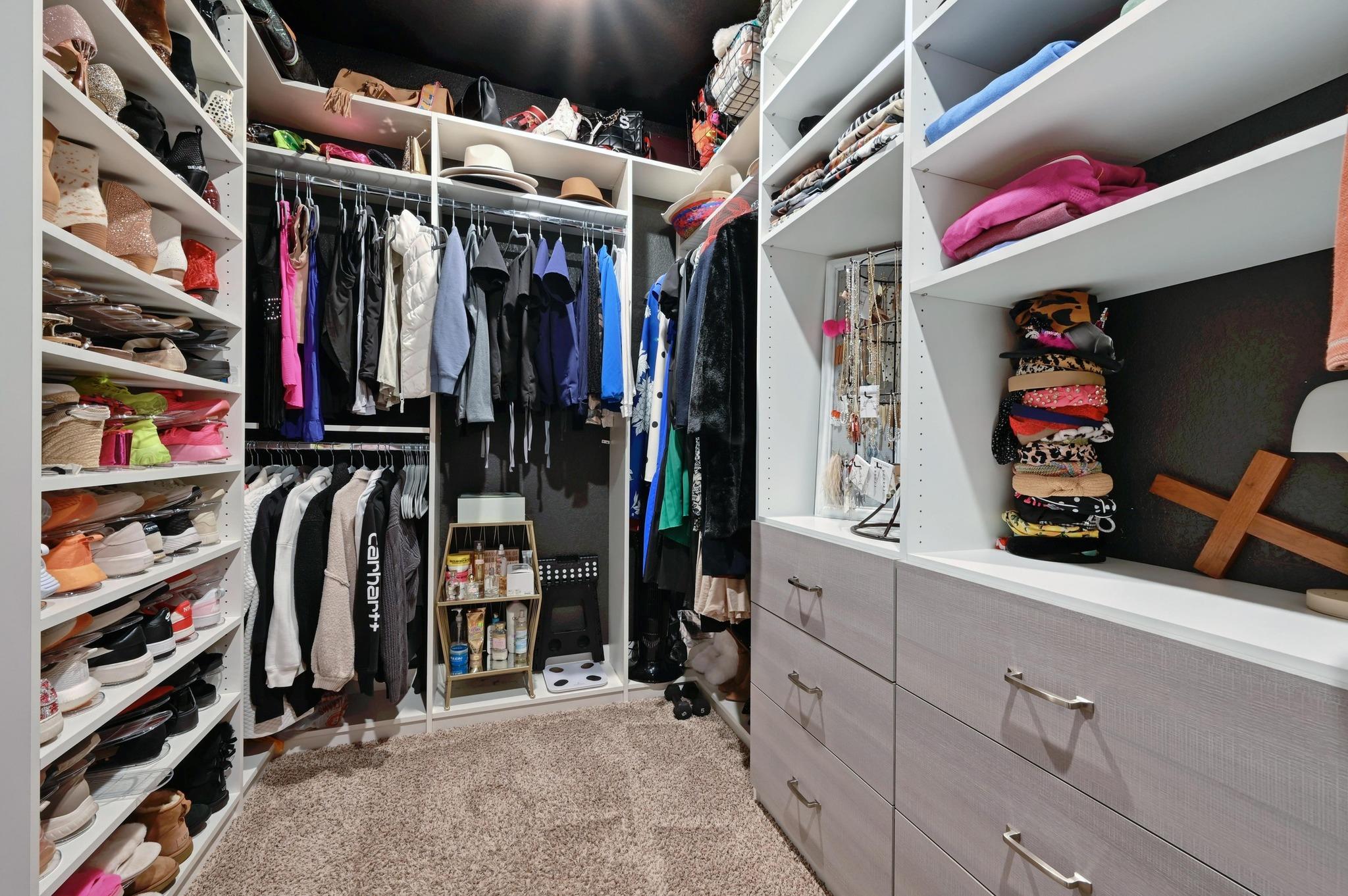 5524 La Canada Way, Bee Cave, TX 78738