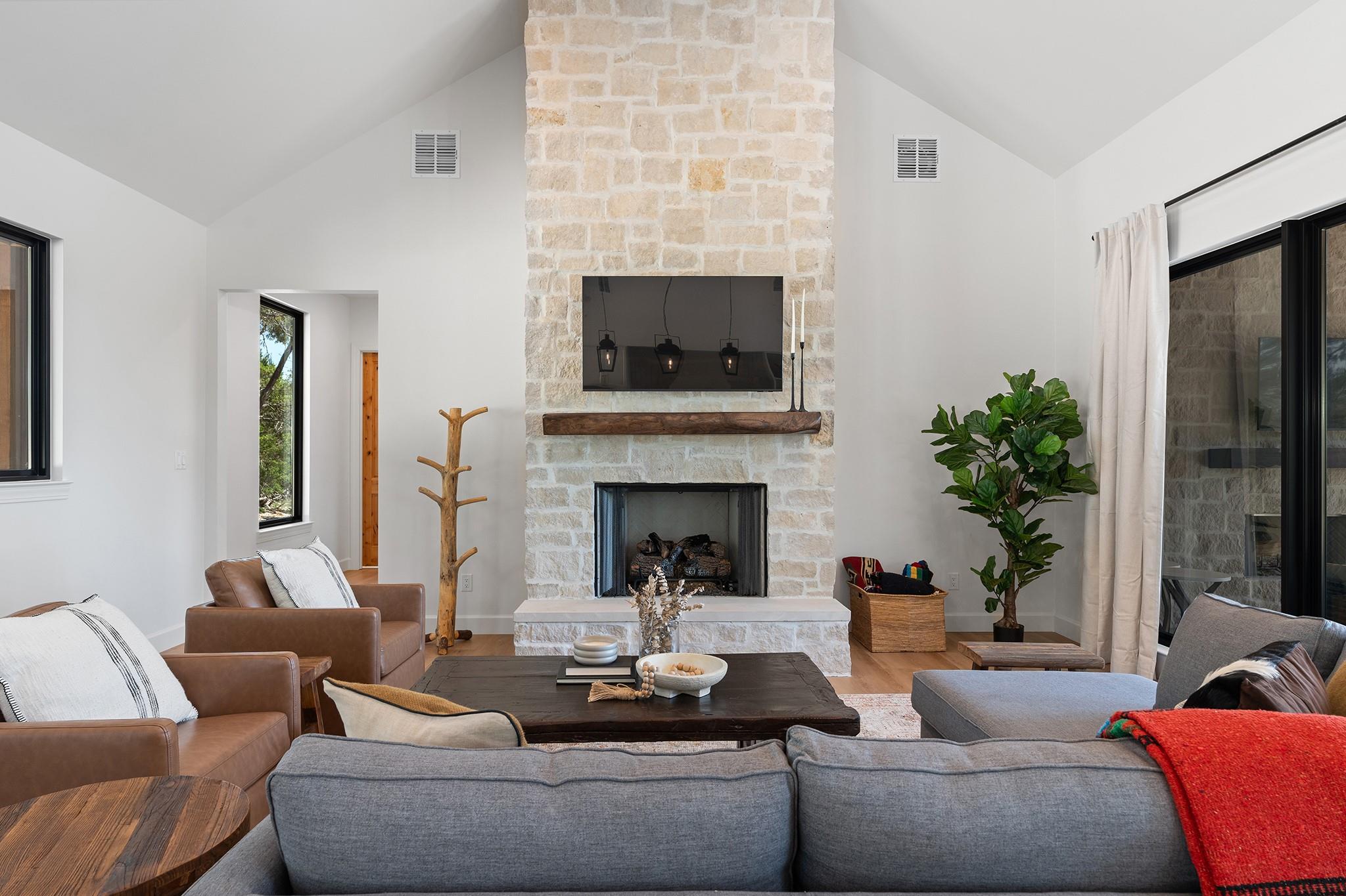 1930 S Rainbow Ranch Rd, Wimberley, TX 78676