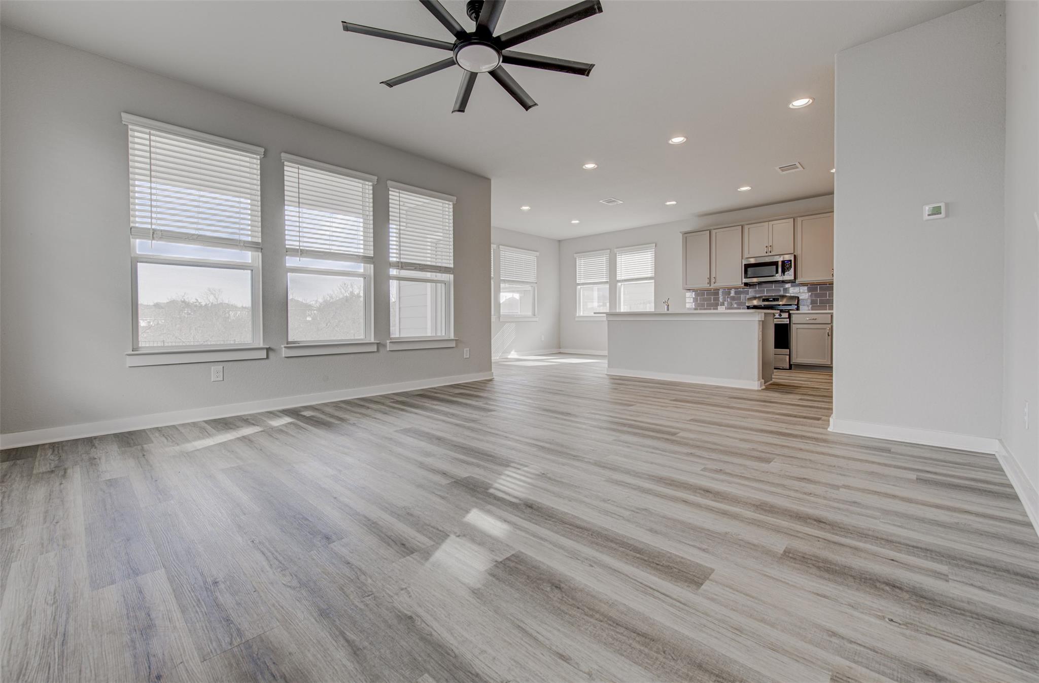 117 Tall Grass Dr, Georgetown, TX 78628