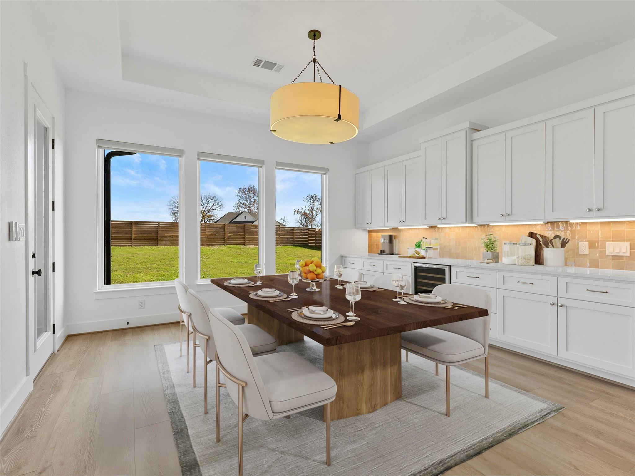 131 Hydrangea Dr, Smithville, TX 78957