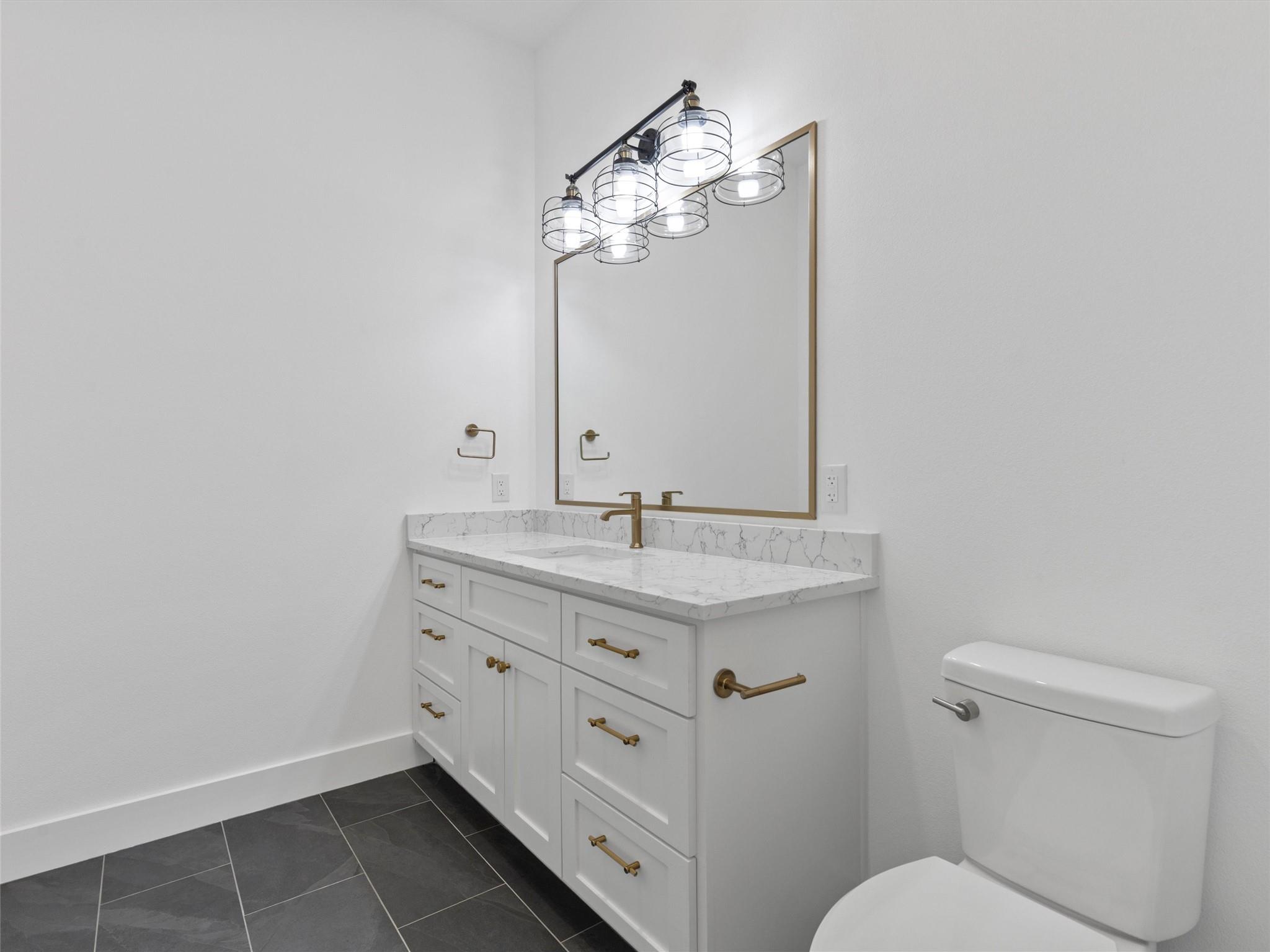 131 Hydrangea Dr, Smithville, TX 78957