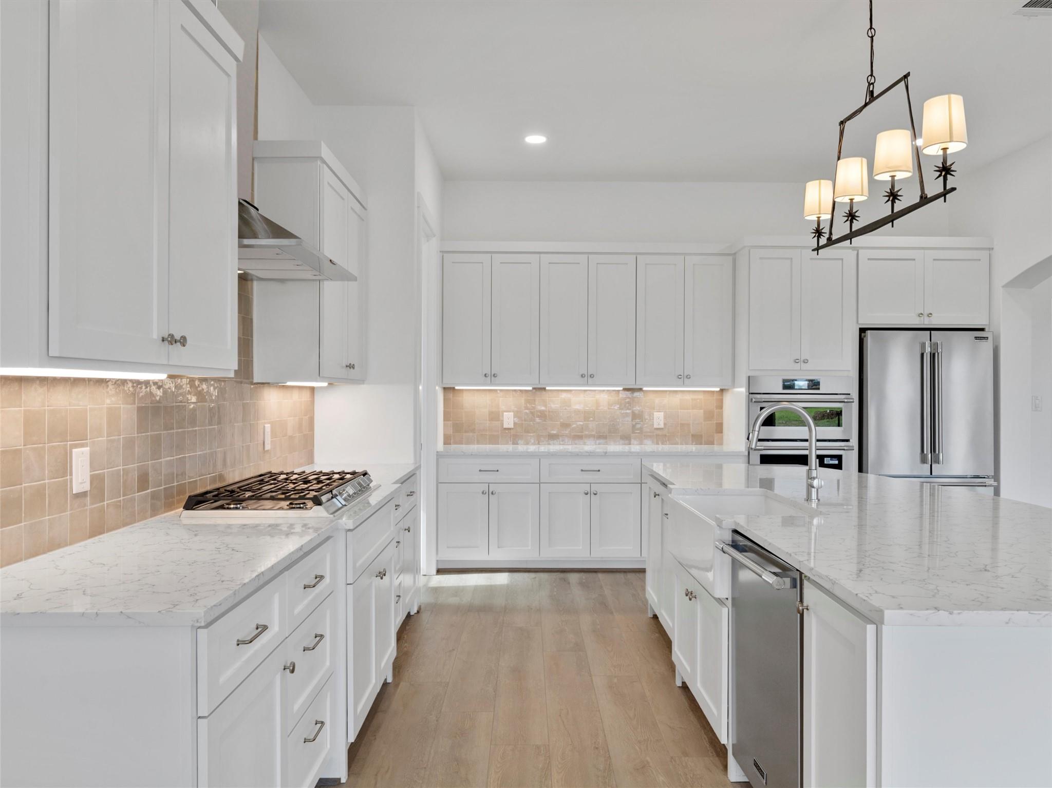 131 Hydrangea Dr, Smithville, TX 78957