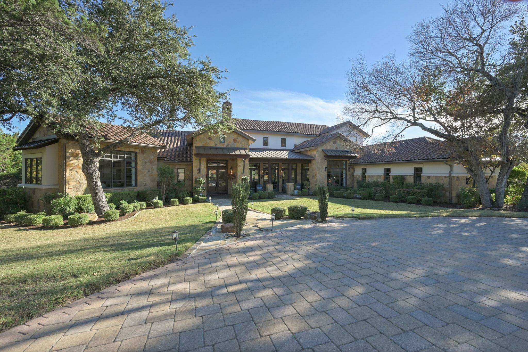 7715 Escala Dr, Austin, TX 78735