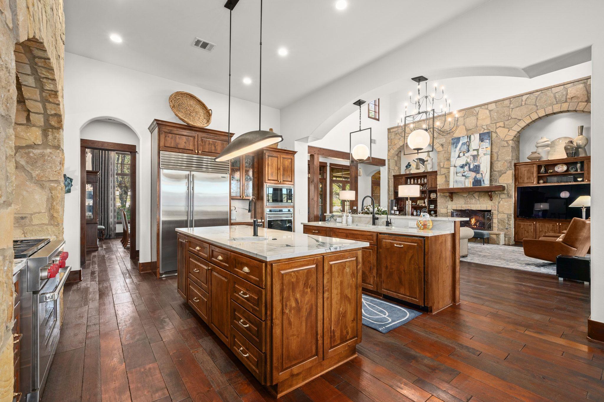 7715 Escala Dr, Austin, TX 78735