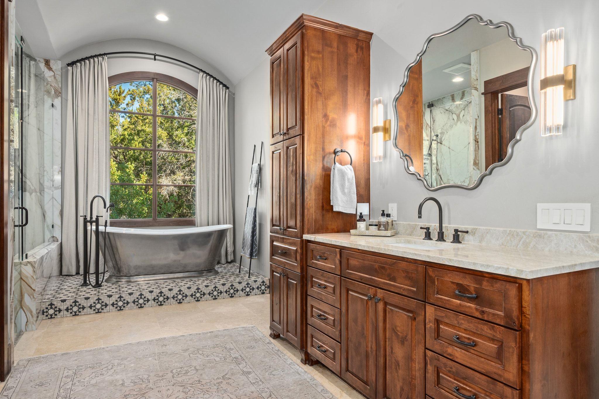 7715 Escala Dr, Austin, TX 78735