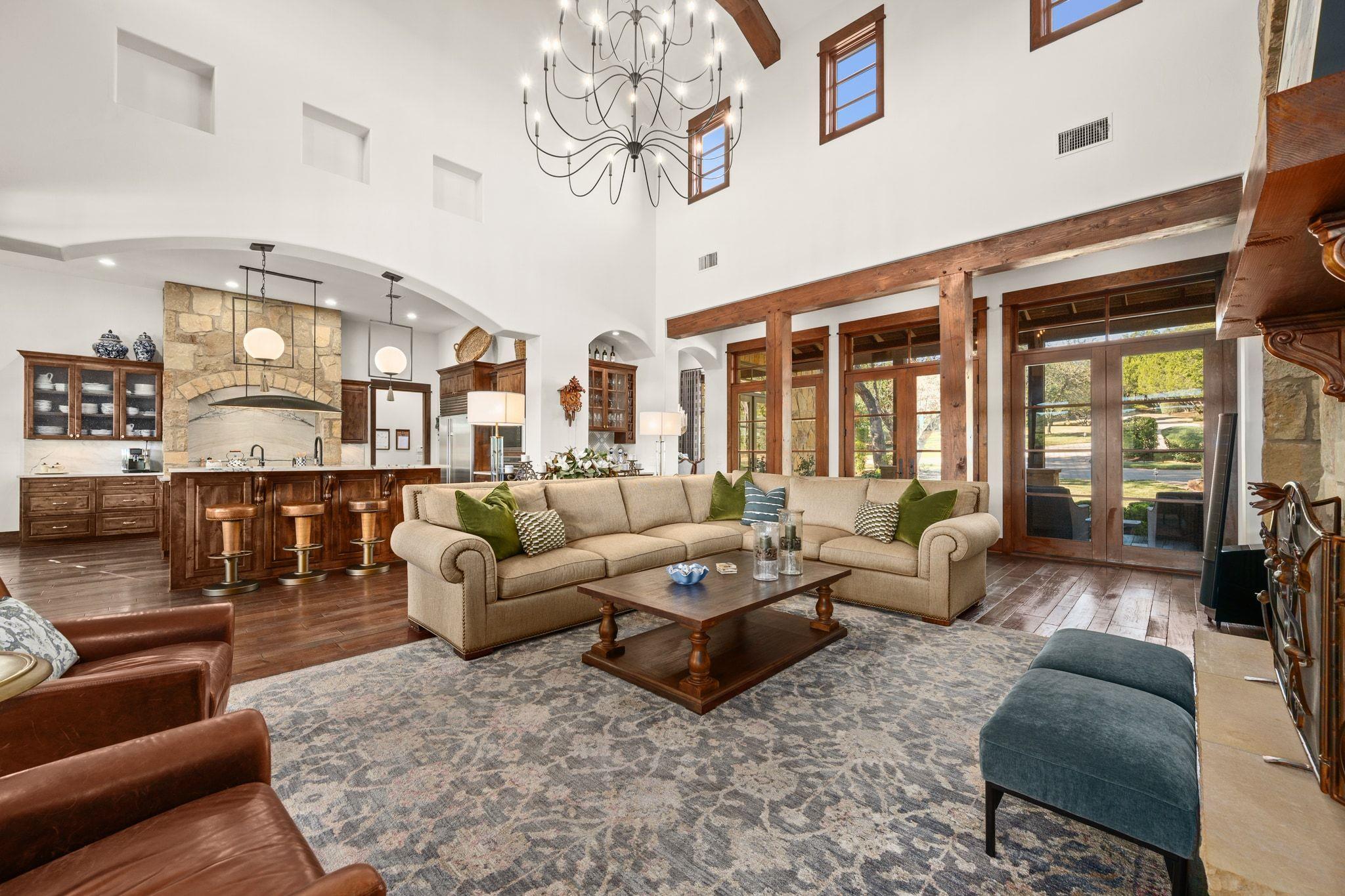 7715 Escala Dr, Austin, TX 78735