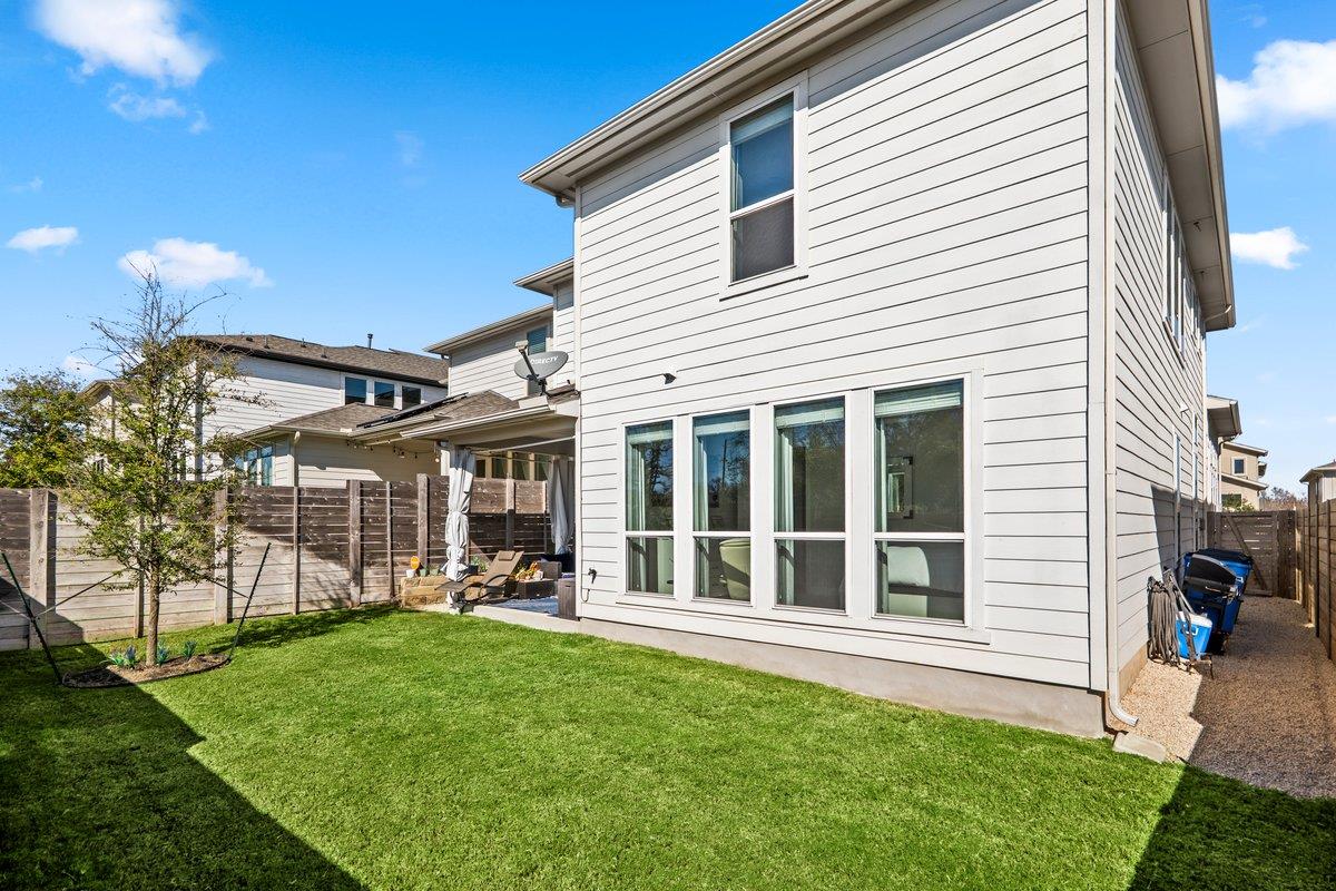 1613 Seeger Dr, Pflugerville, TX 78660