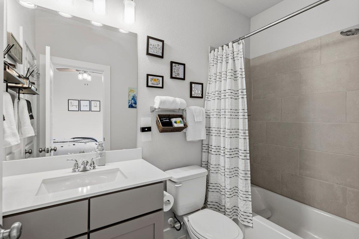 1613 Seeger Dr, Pflugerville, TX 78660