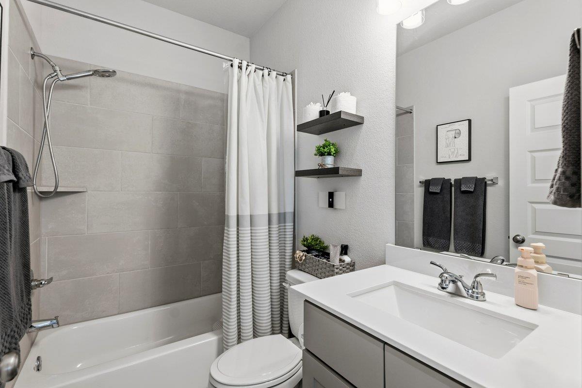 1613 Seeger Dr, Pflugerville, TX 78660