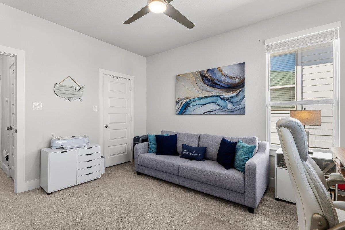 1613 Seeger Dr, Pflugerville, TX 78660