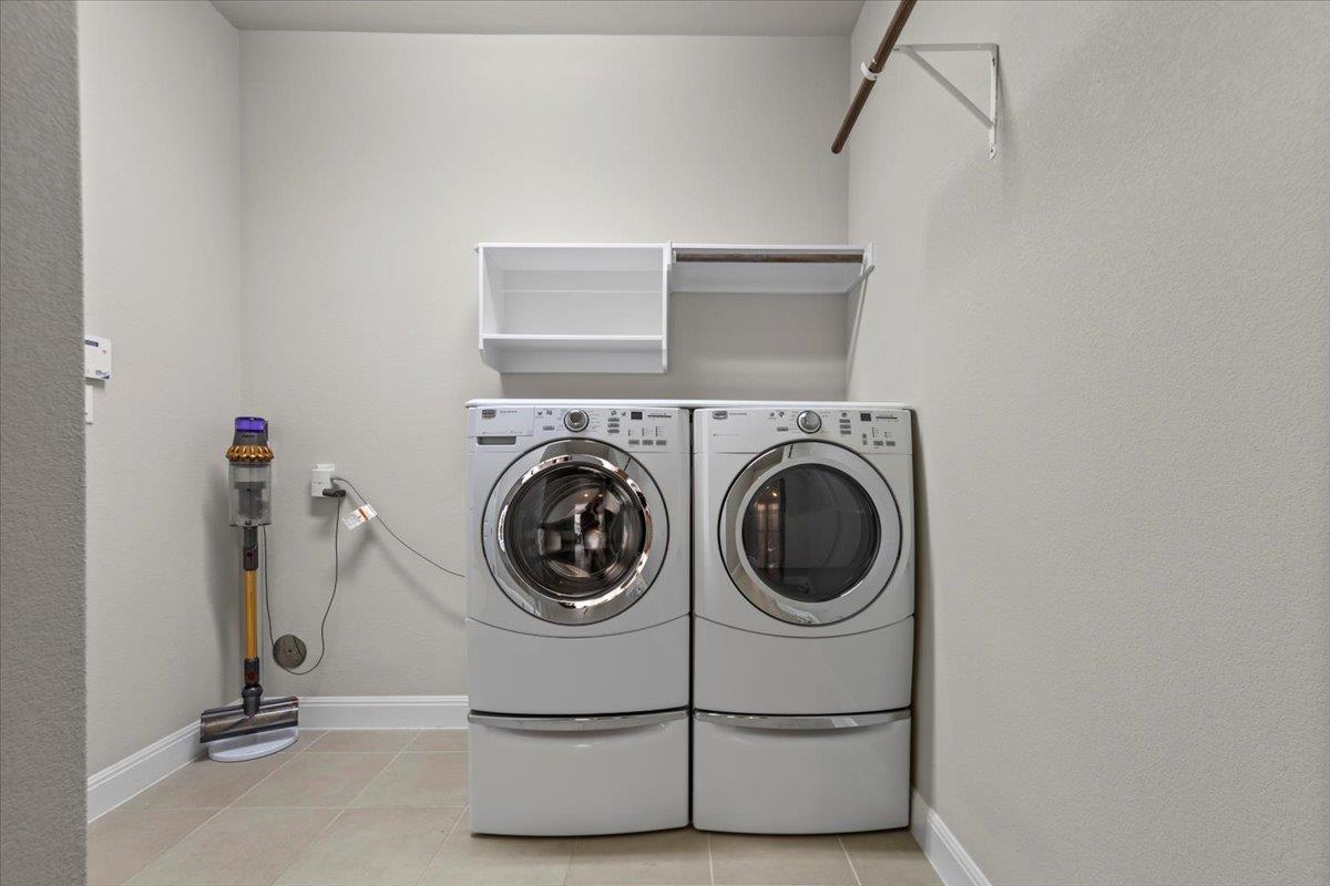 1800 Erie Dr, Leander, TX 78641