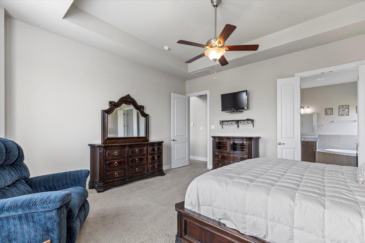 1800 Erie Dr, Leander, TX 78641