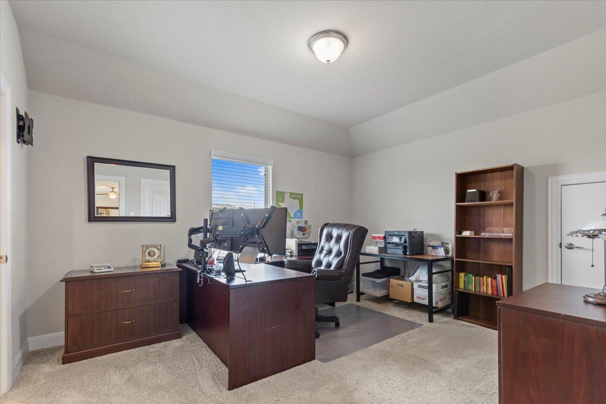 1800 Erie Dr, Leander, TX 78641