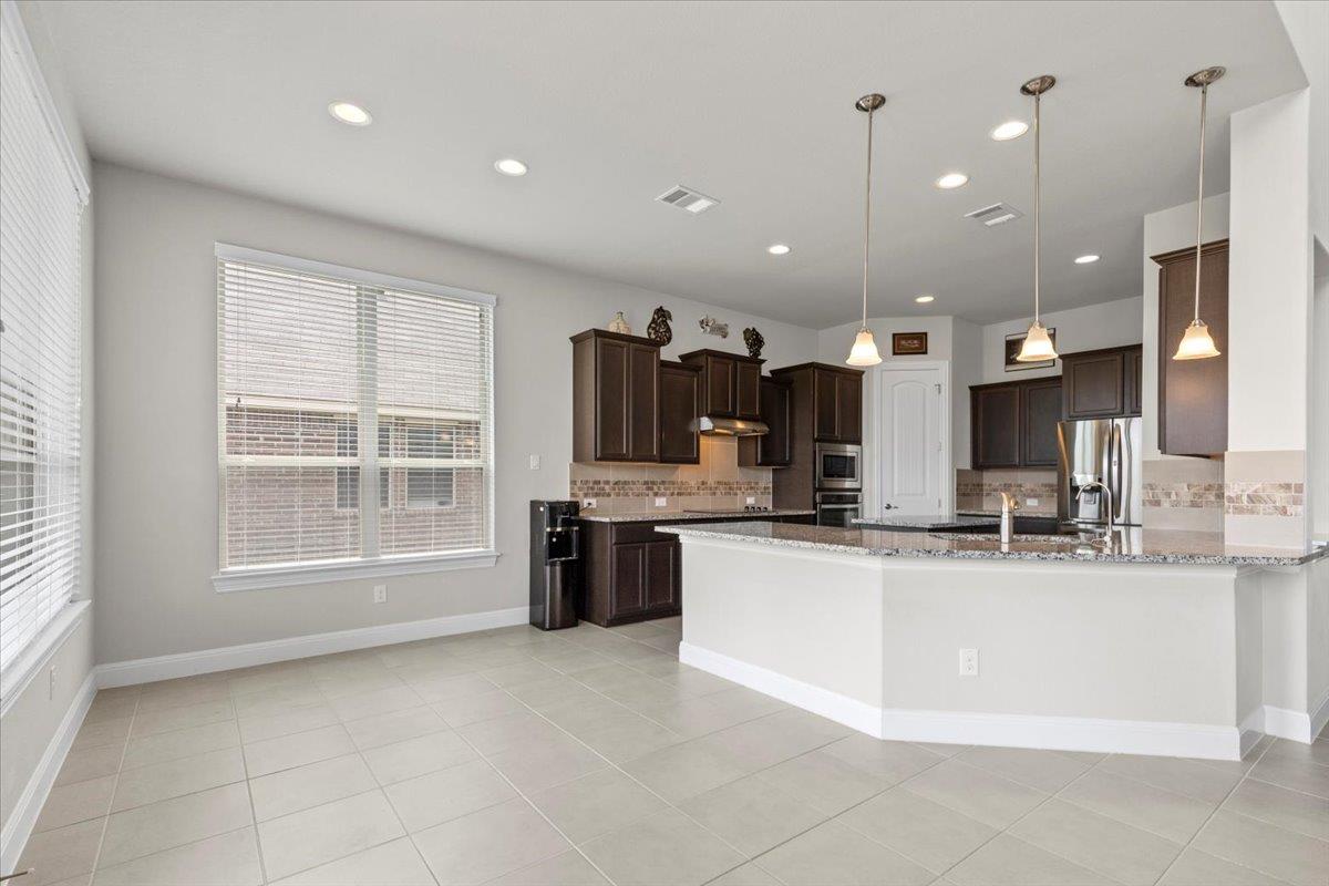 1800 Erie Dr, Leander, TX 78641