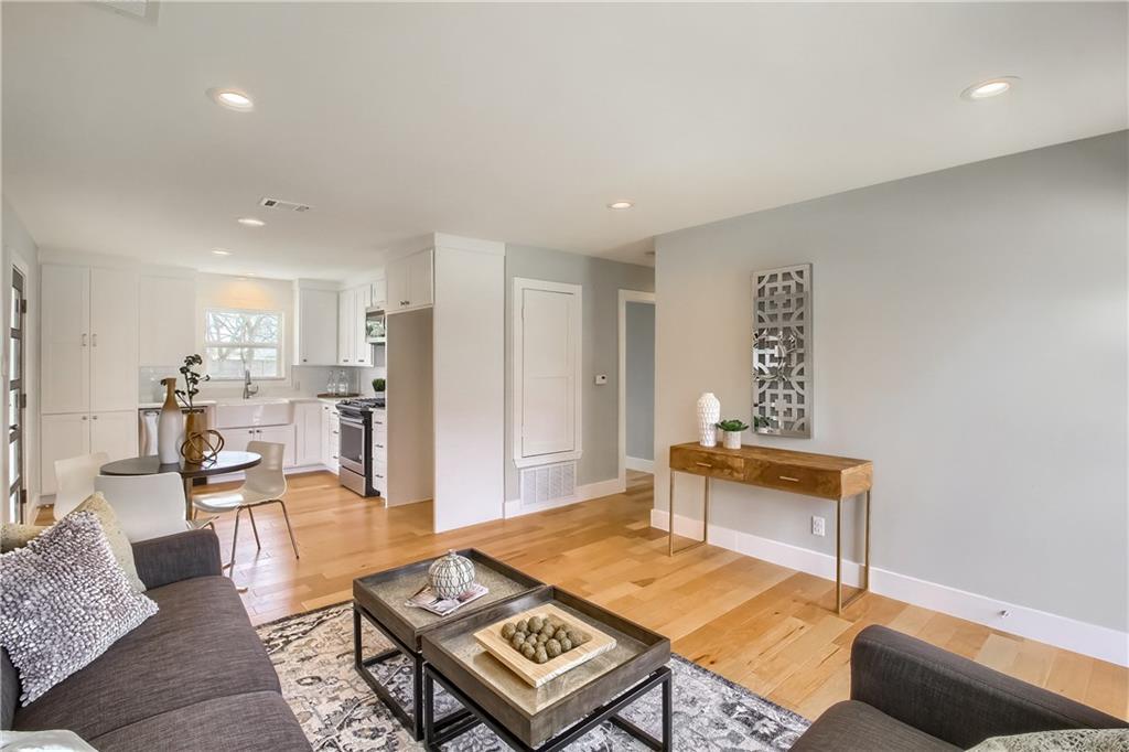 1805 Rhodes Rd, Austin, TX 78721